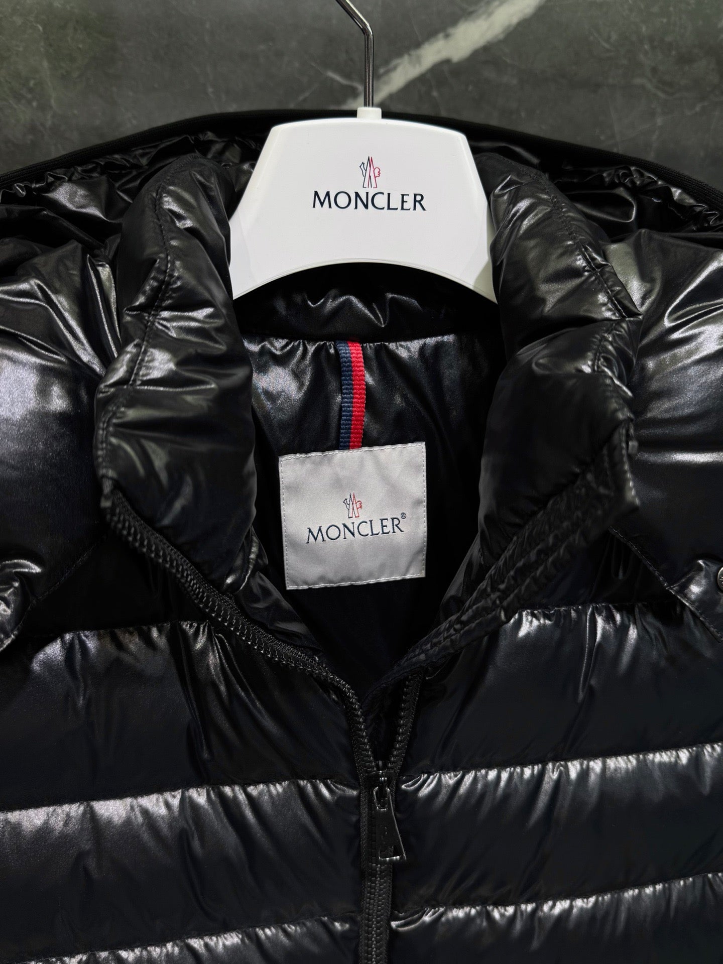 Bady 쇼트 다운 재킷