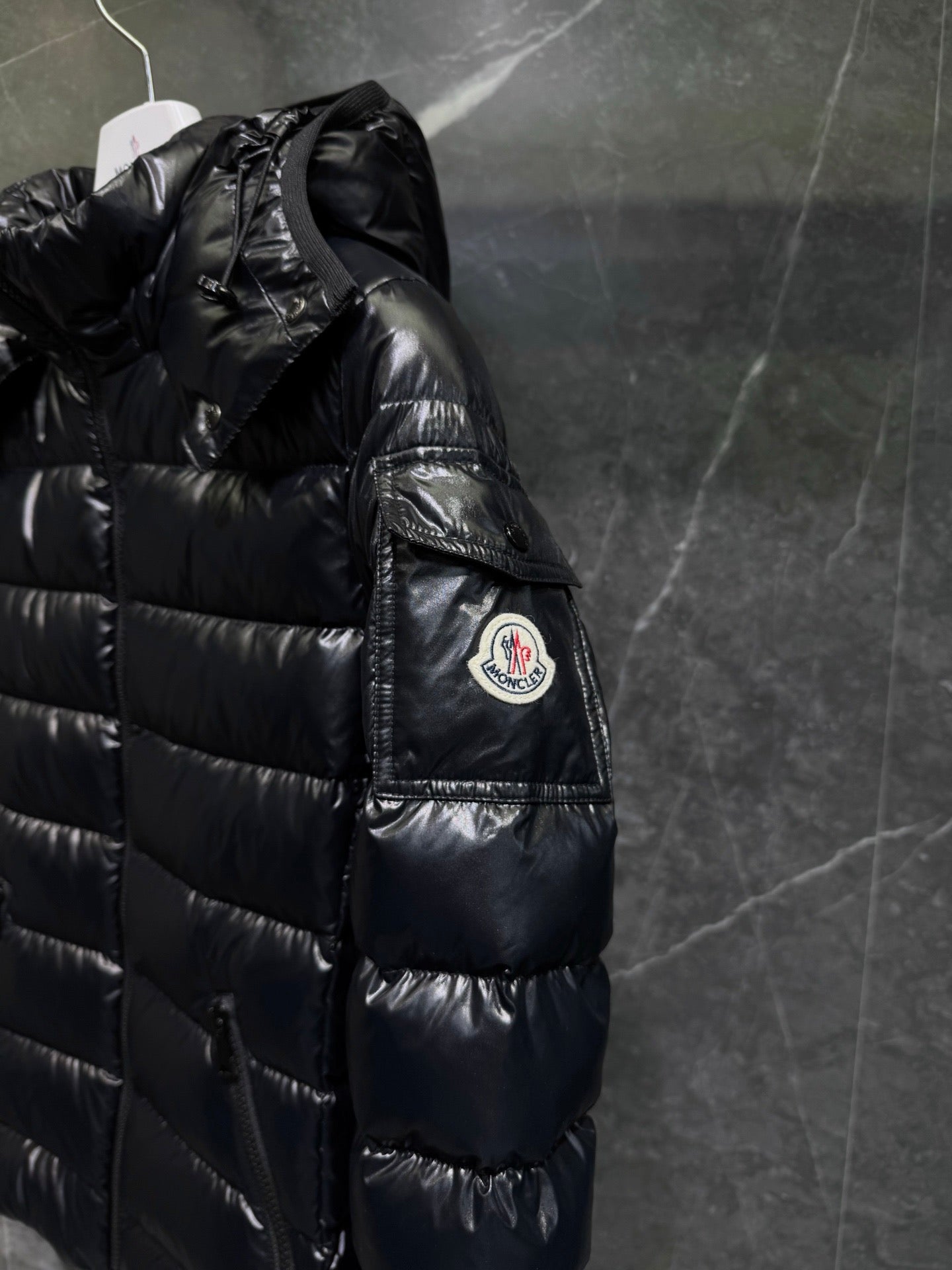 Bady 쇼트 다운 재킷