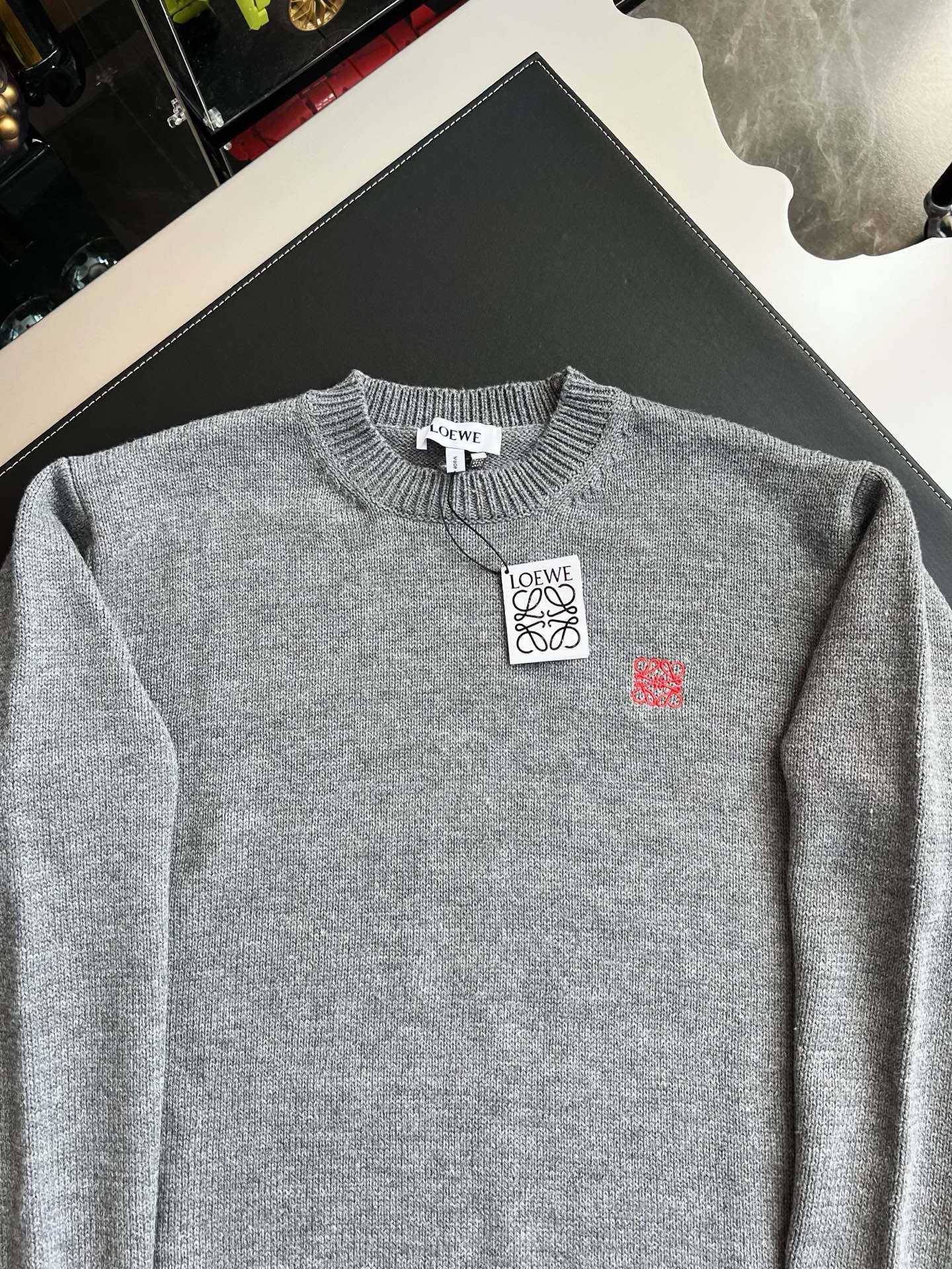 로에베 울 니트