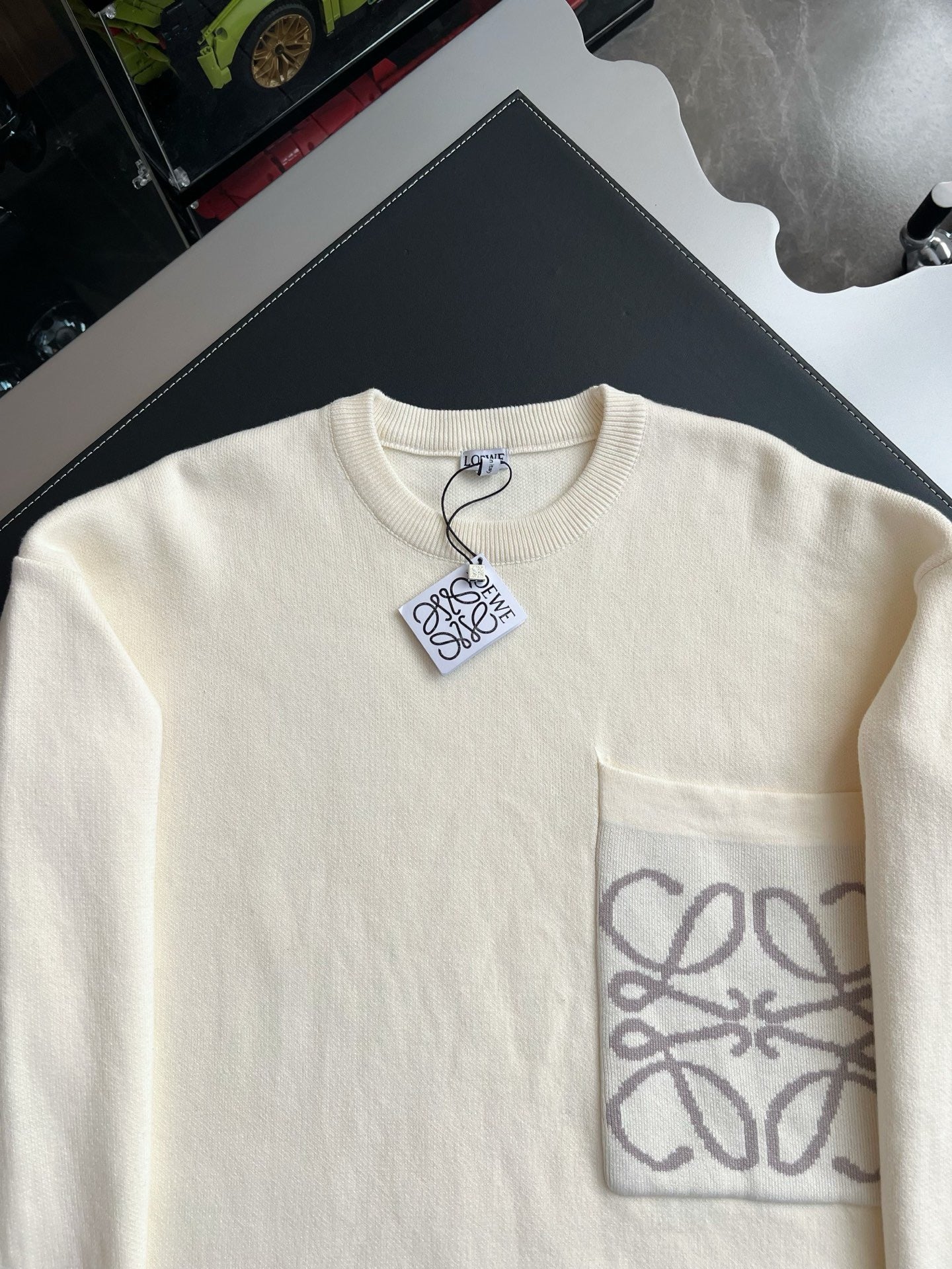 로에베 아나그램 니트 후드