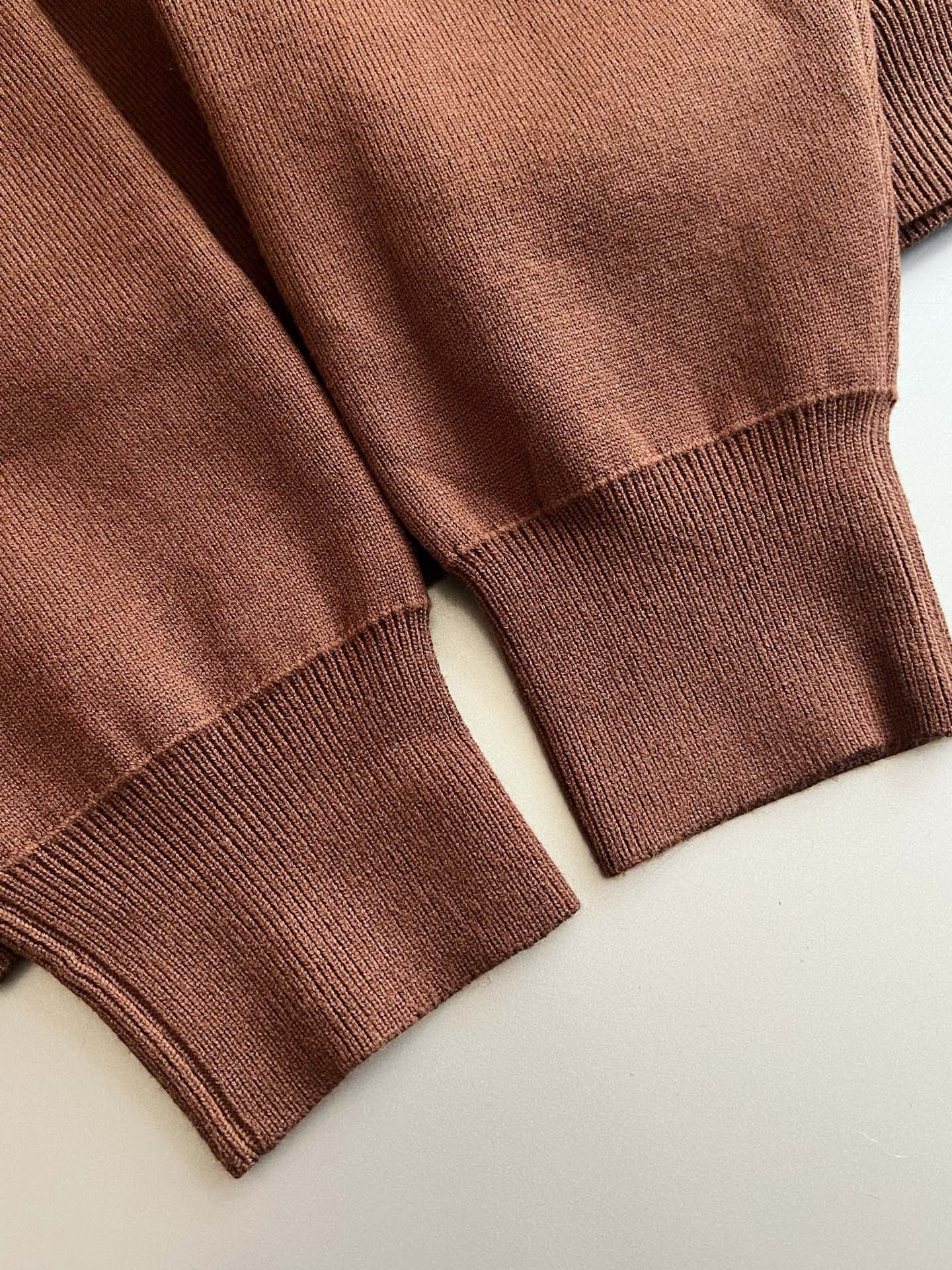 로에베 울 집업 후디