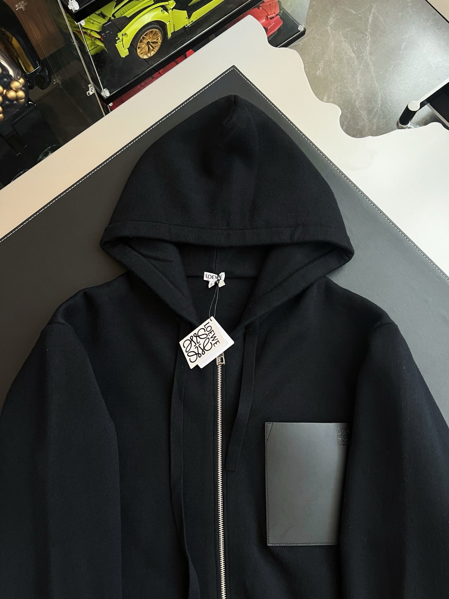 로에베 울 집업 후디