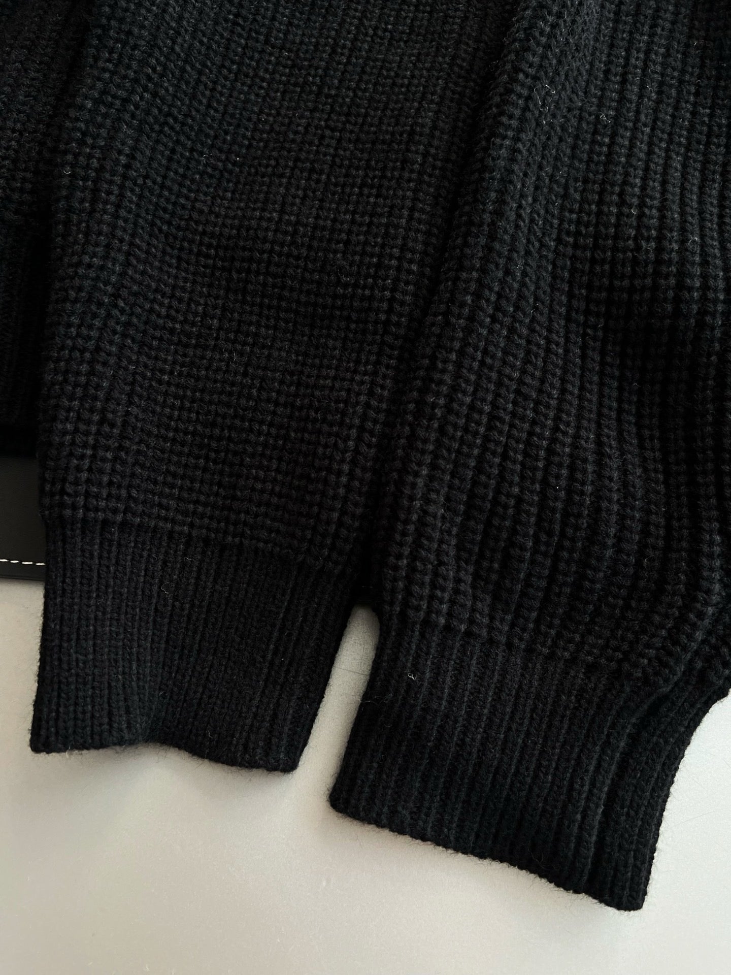 셀린느 울 후드 가디건