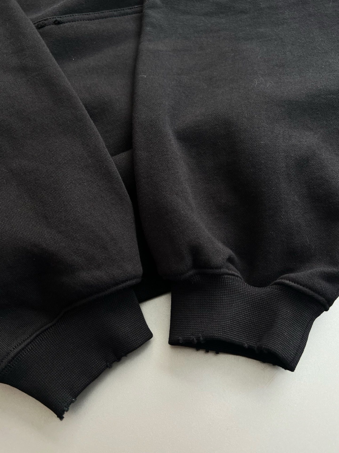 발렌시아가 뉴 테이프 타입 오버사이즈 후드