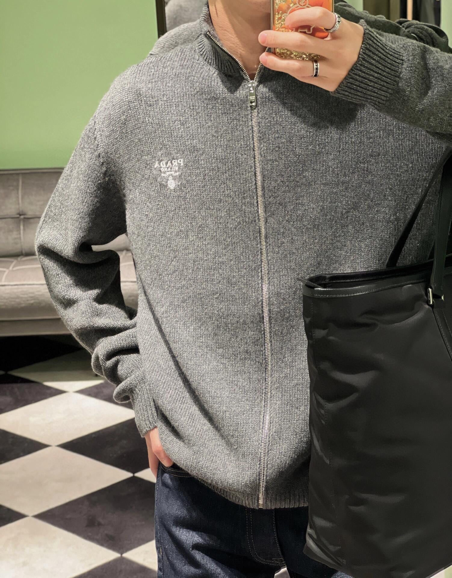 프라다 긴팔 니트 집업