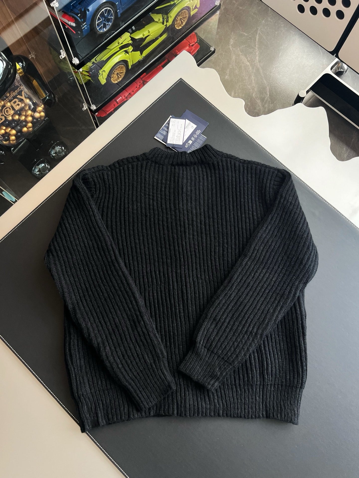 프라다 니트 가디건