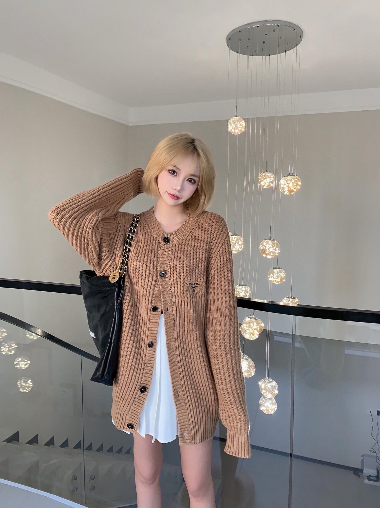 프라다 니트 가디건