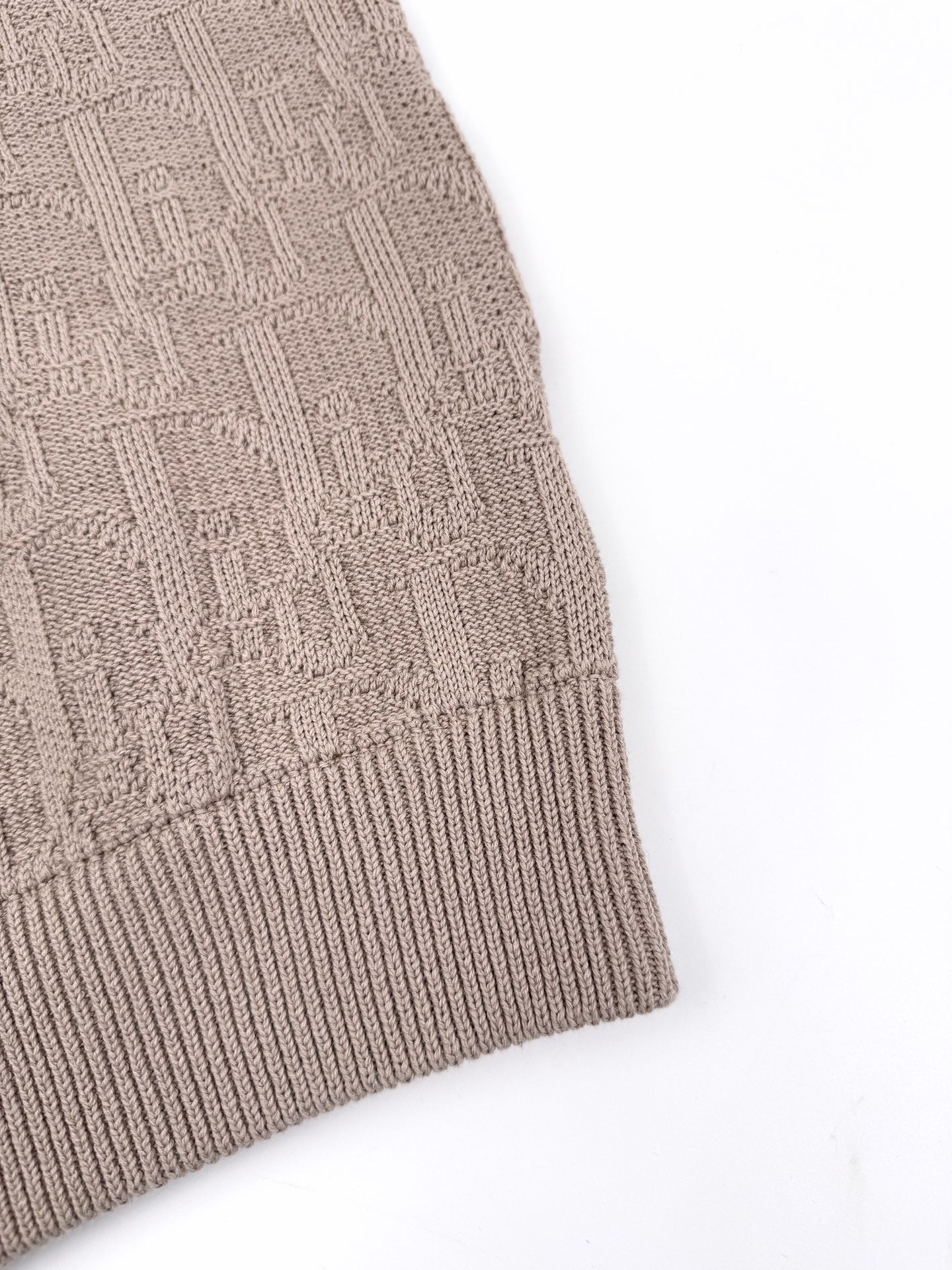 디올 오블리크 크루넥 니트