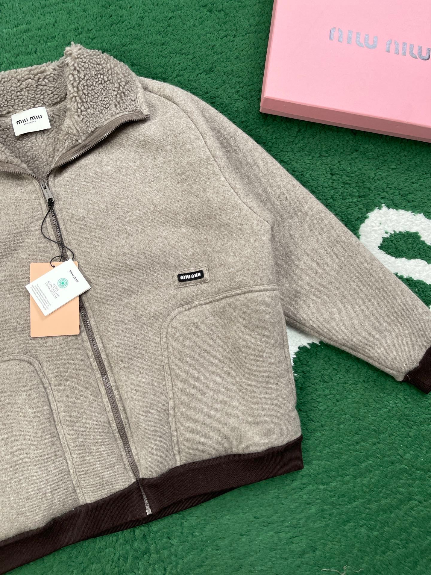 미우미우 플리스 봄버 재킷