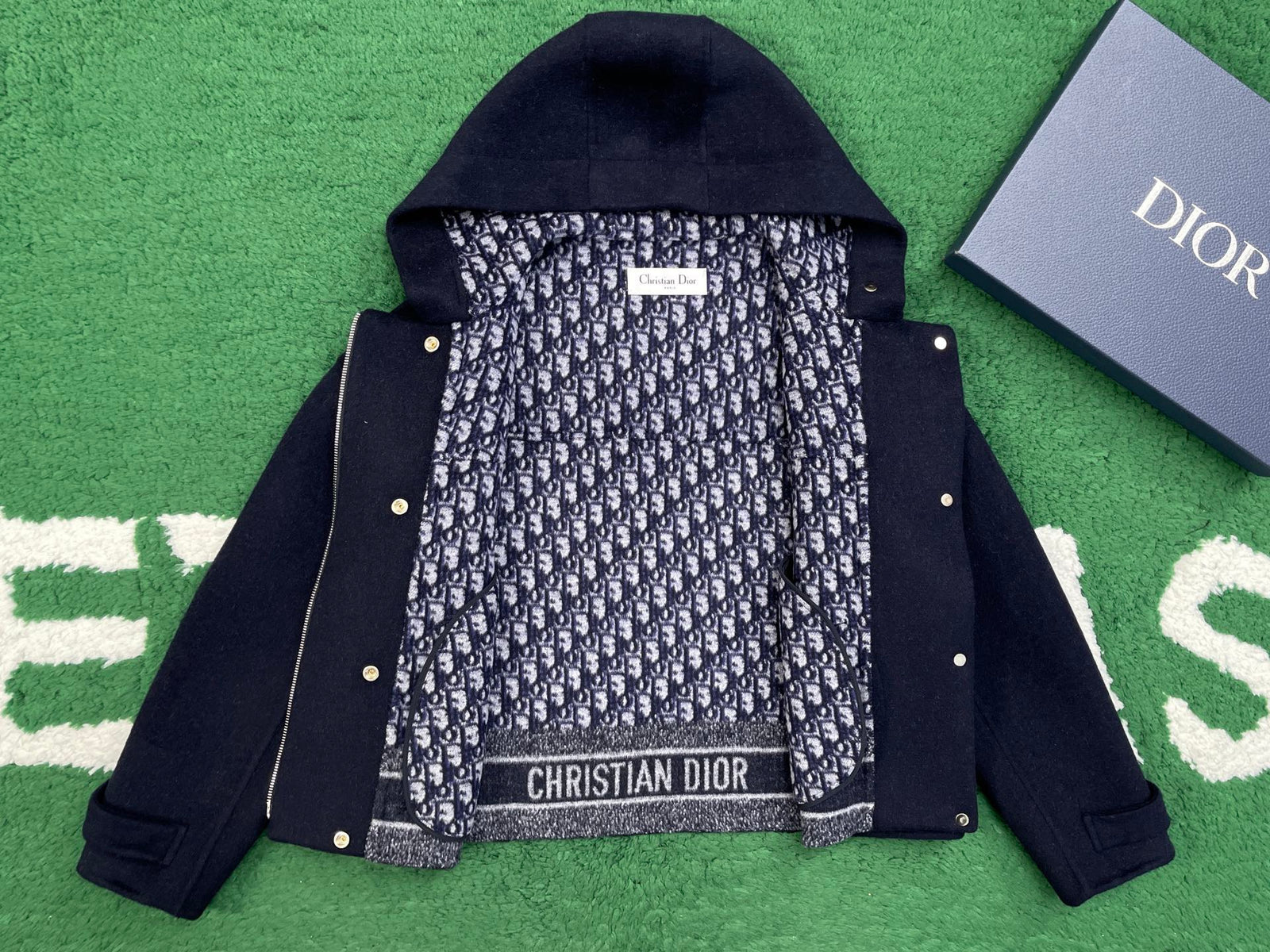 디올 지퍼 후드 네이비 블루 양면 버진 울 실크 피코트