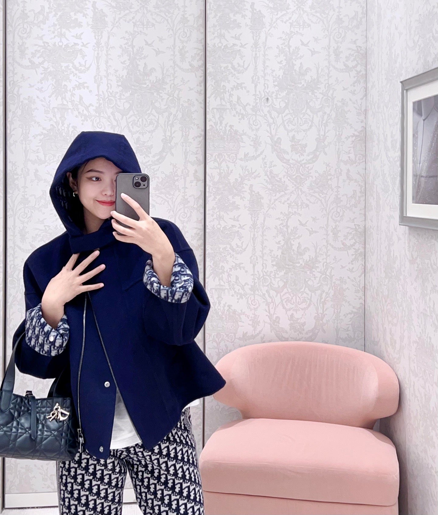 디올 지퍼 후드 네이비 블루 양면 버진 울 실크 피코트