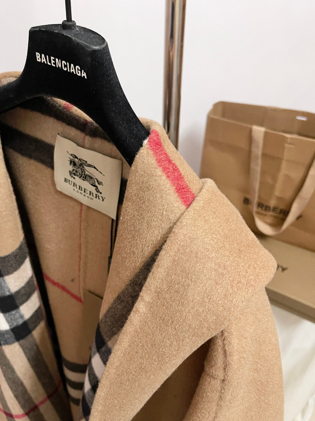 버버리 울 후드 랩 코트 아카이브 베이지