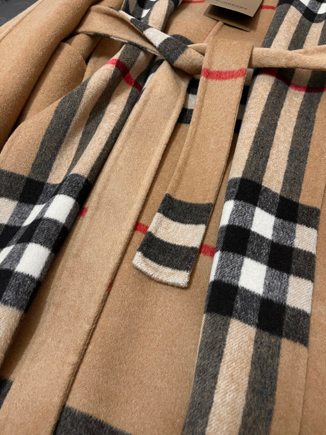 버버리 울 후드 랩 코트 아카이브 베이지