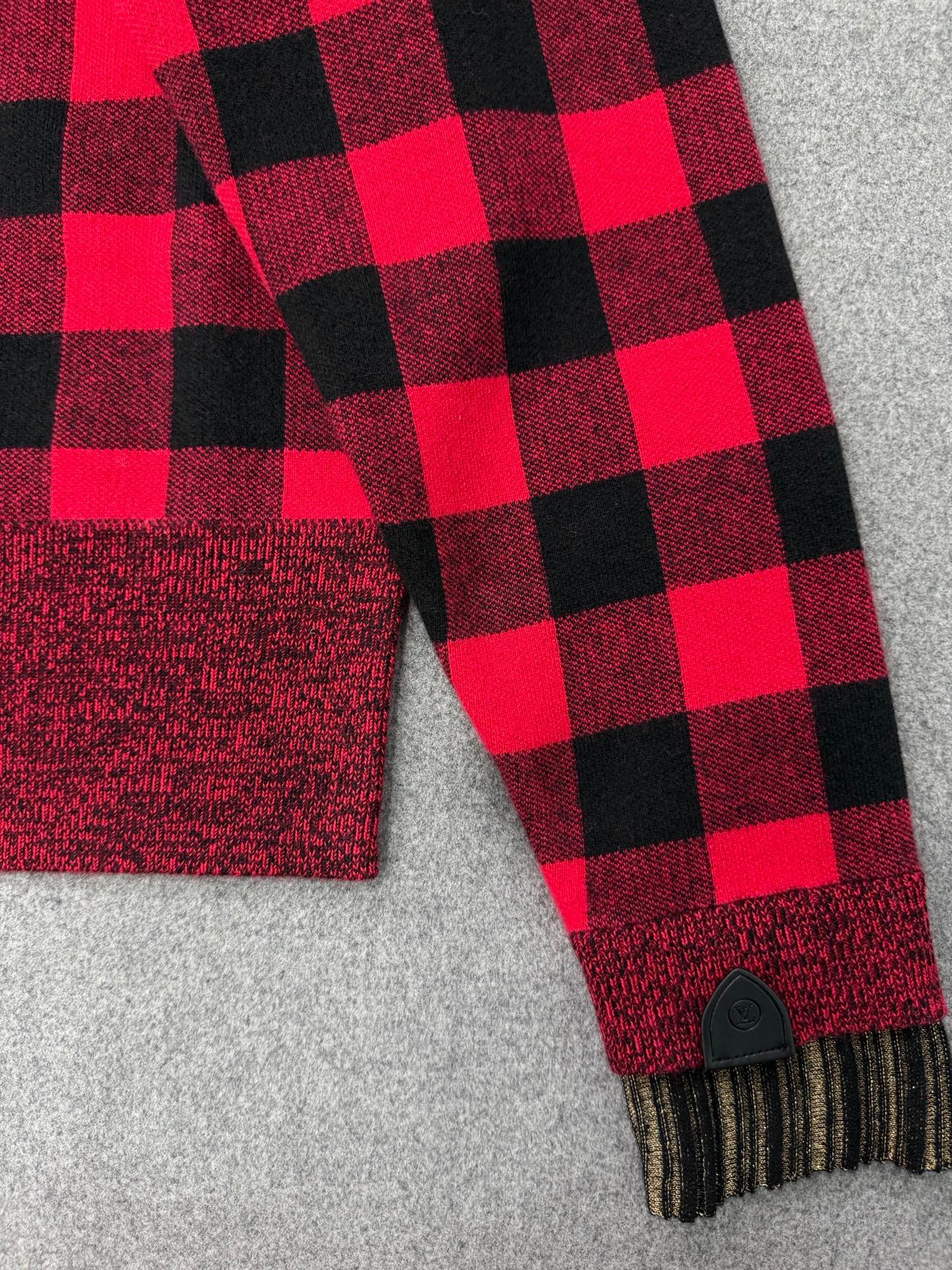 루이비통 그래픽 체크 니트 가디건