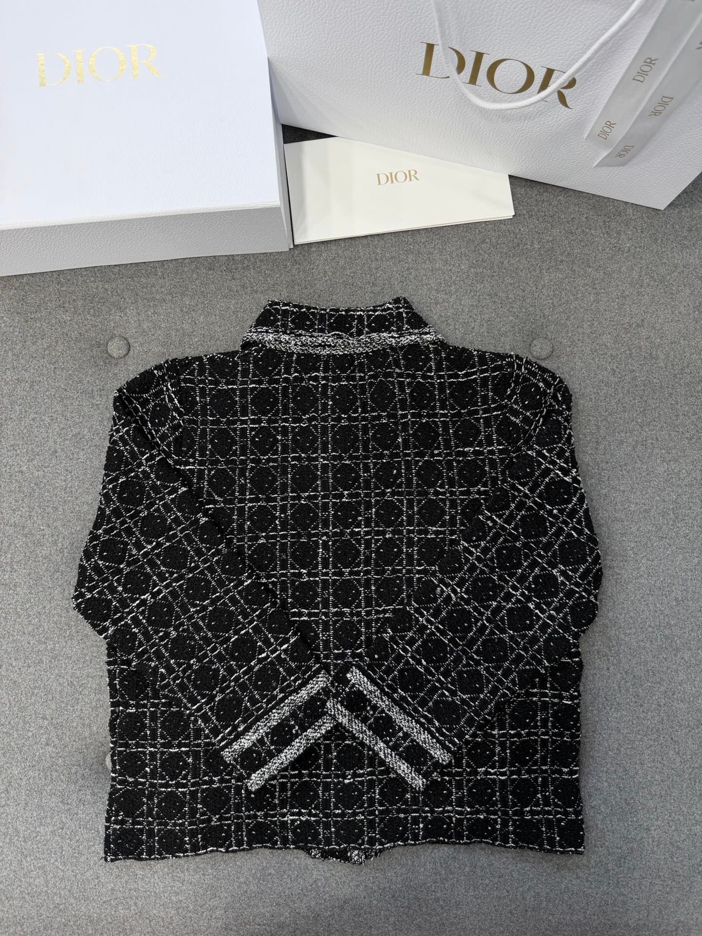 디올 매크로 까나쥬 재킷 블랙 앤 화이트 테크니컬 코튼 트위드