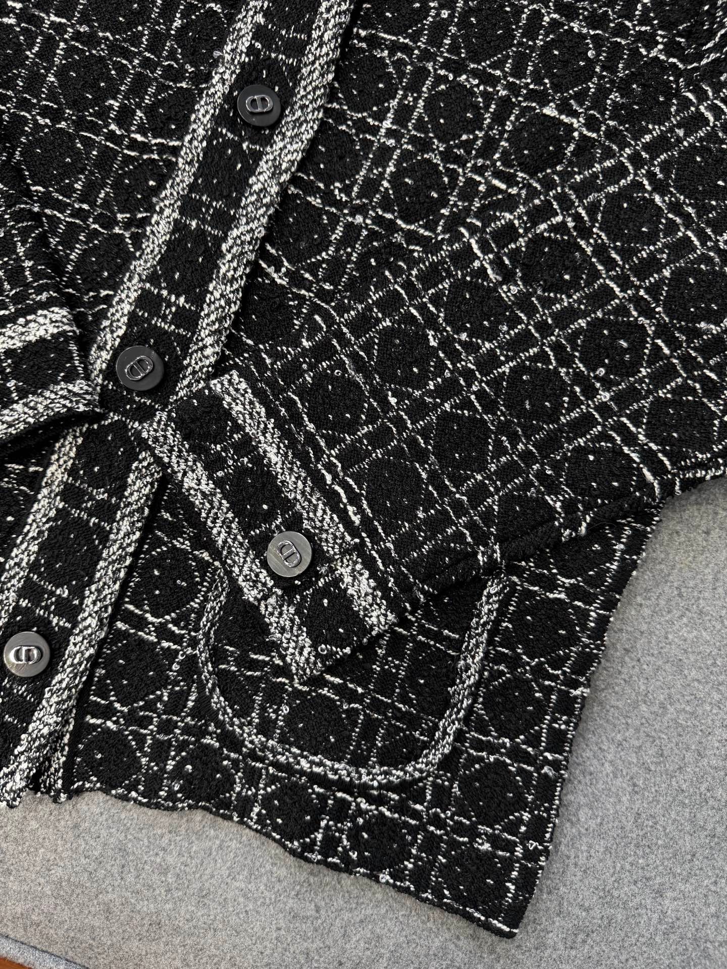 디올 매크로 까나쥬 재킷 블랙 앤 화이트 테크니컬 코튼 트위드