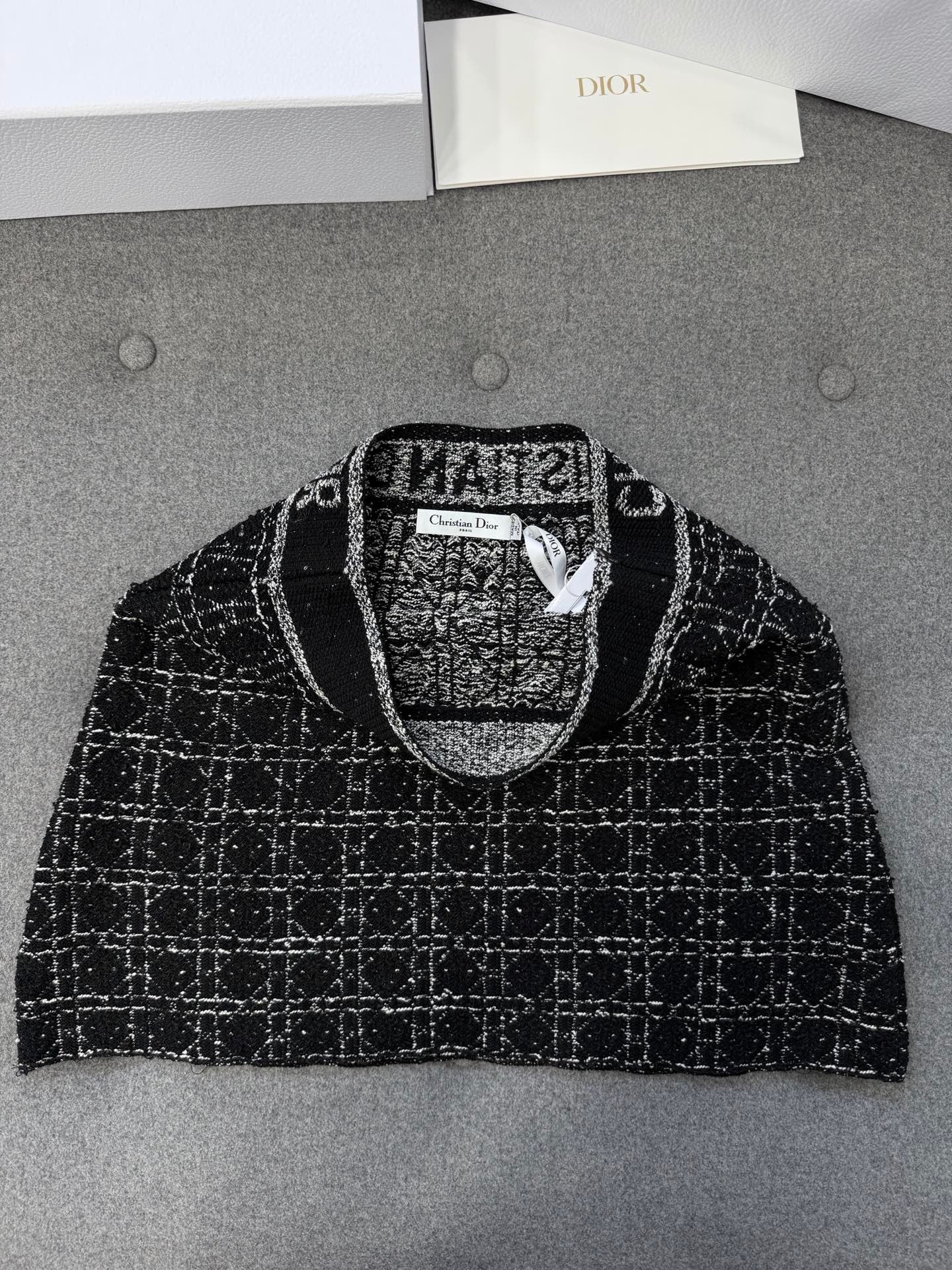디올 매크로 까나쥬 재킷 블랙 앤 화이트 테크니컬 코튼 트위드
