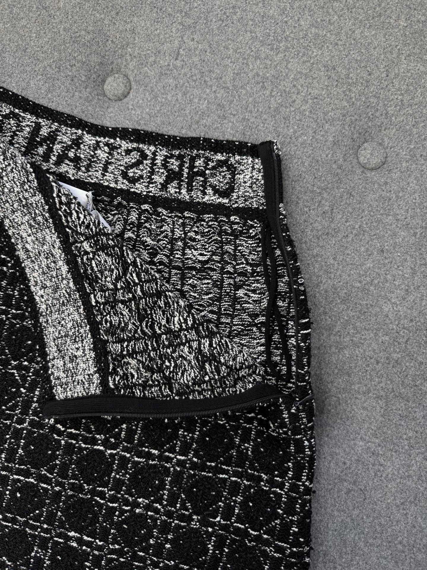 디올 매크로 까나쥬 재킷 블랙 앤 화이트 테크니컬 코튼 트위드