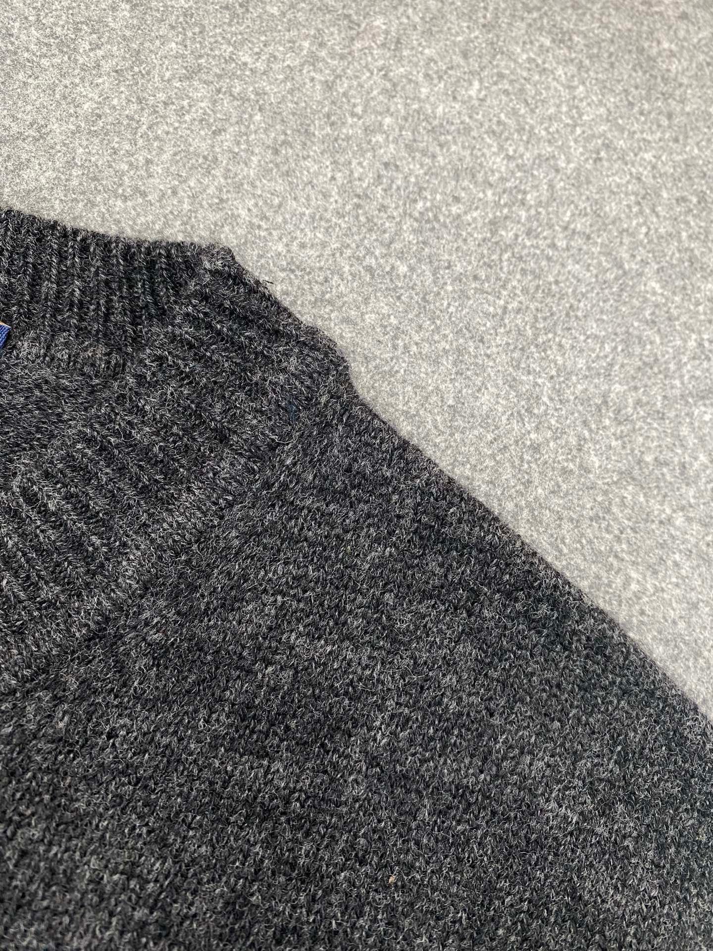 루이비통 캐시미어 풀오버