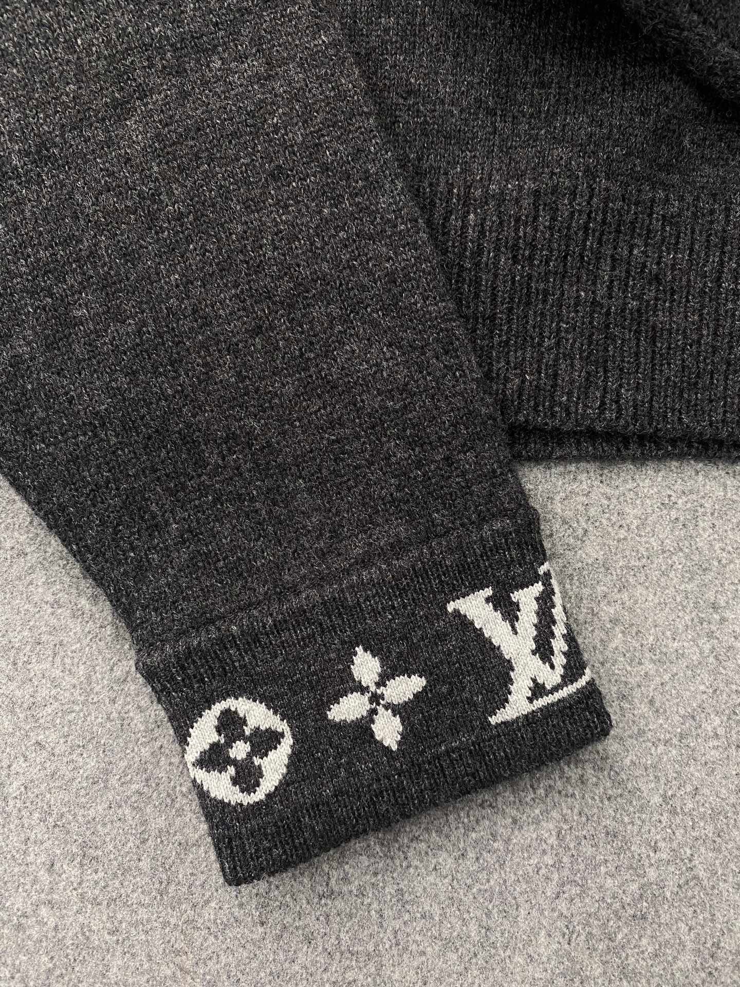 루이비통 캐시미어 풀오버