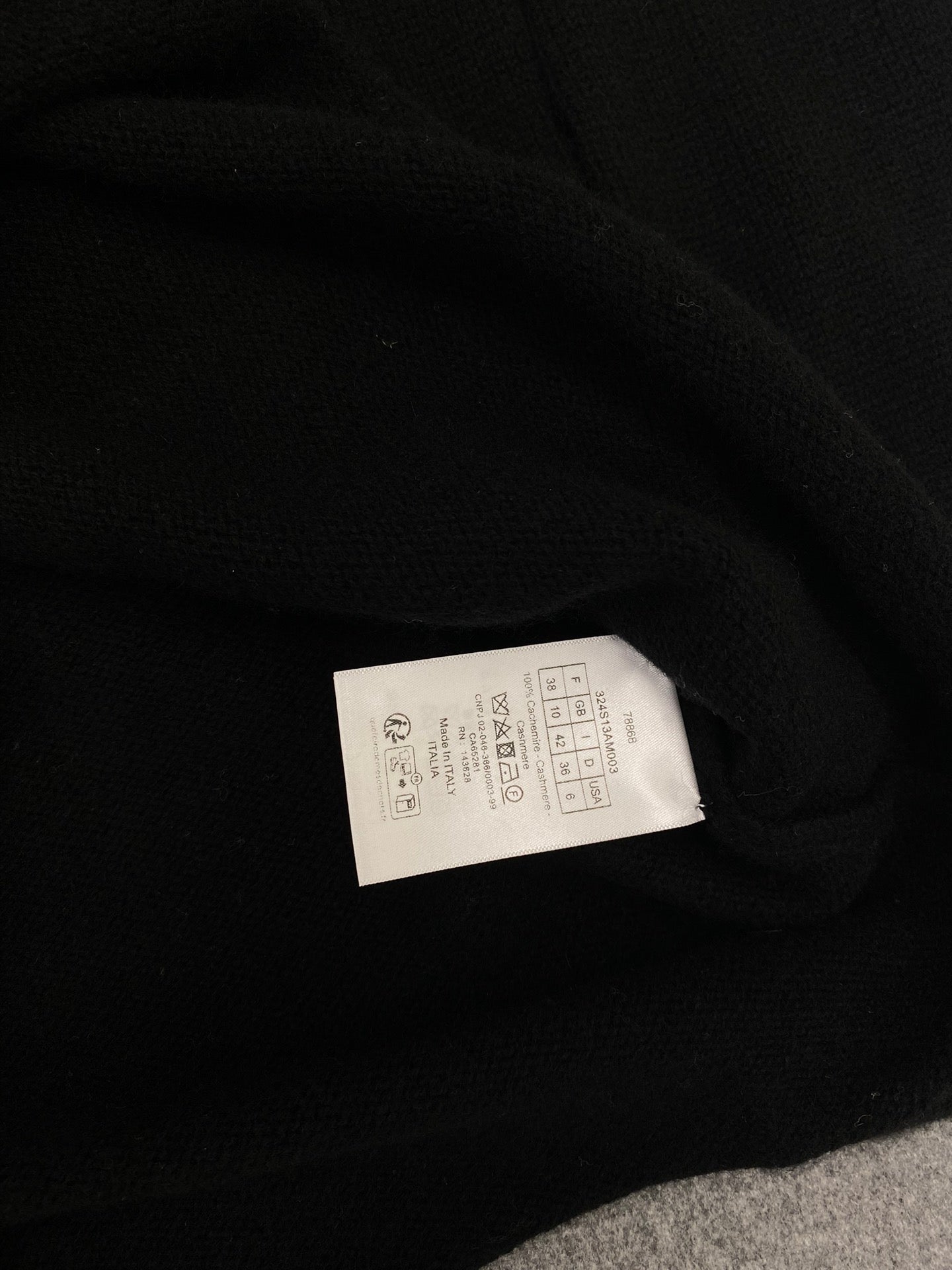 디올 블랙 캐시미어 니트 스웨터