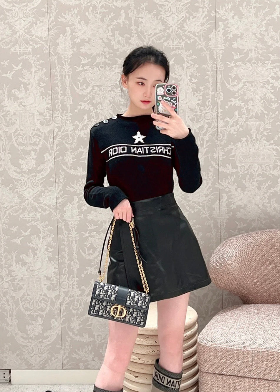 디올 블랙 캐시미어 니트 스웨터