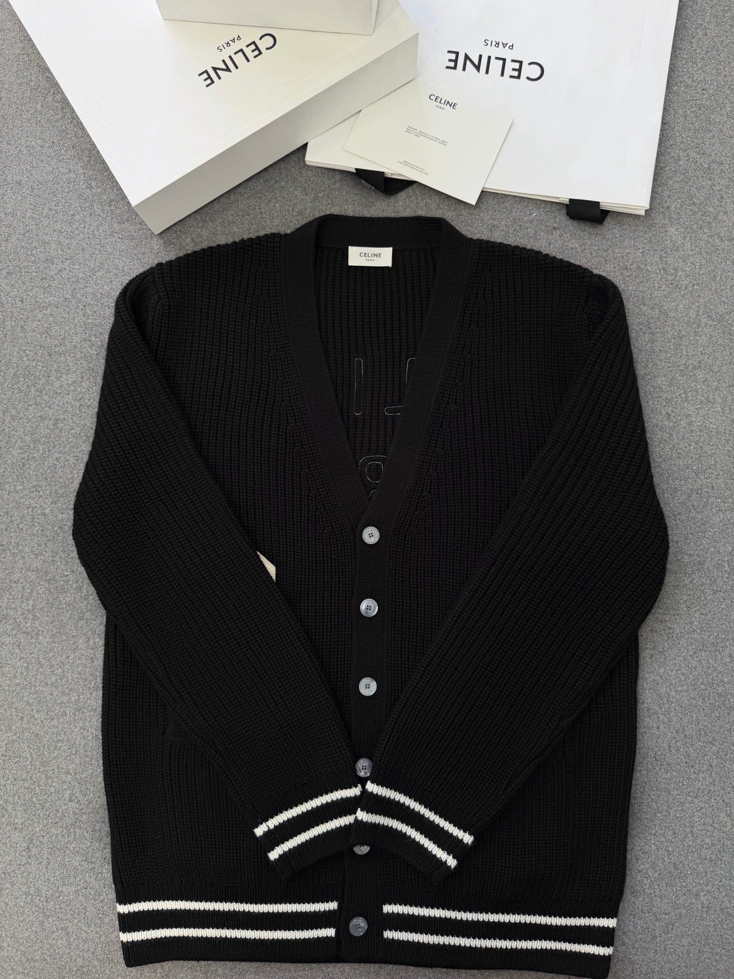 셀린느 풀오버 가디건 블랙