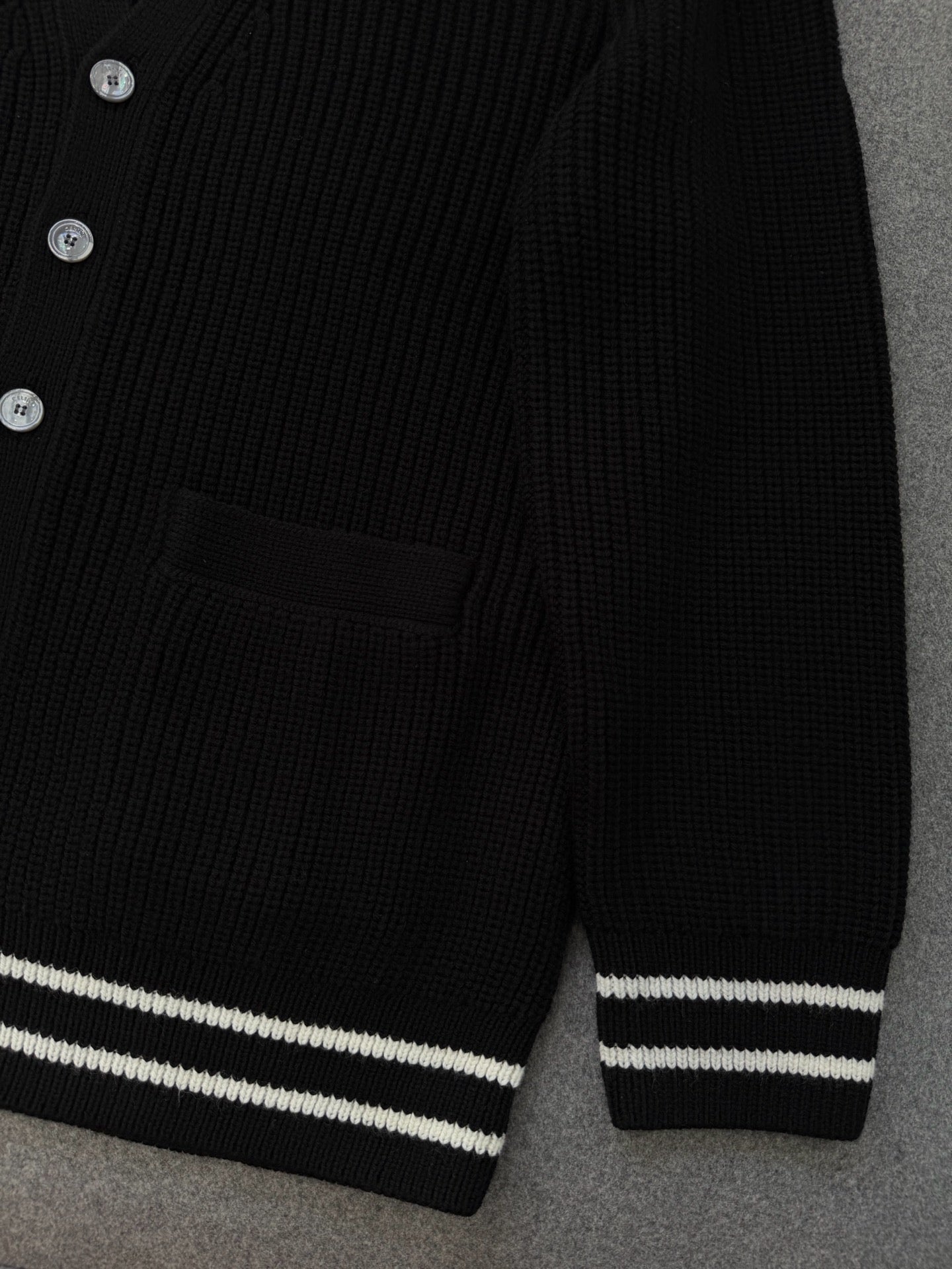 셀린느 풀오버 가디건 블랙