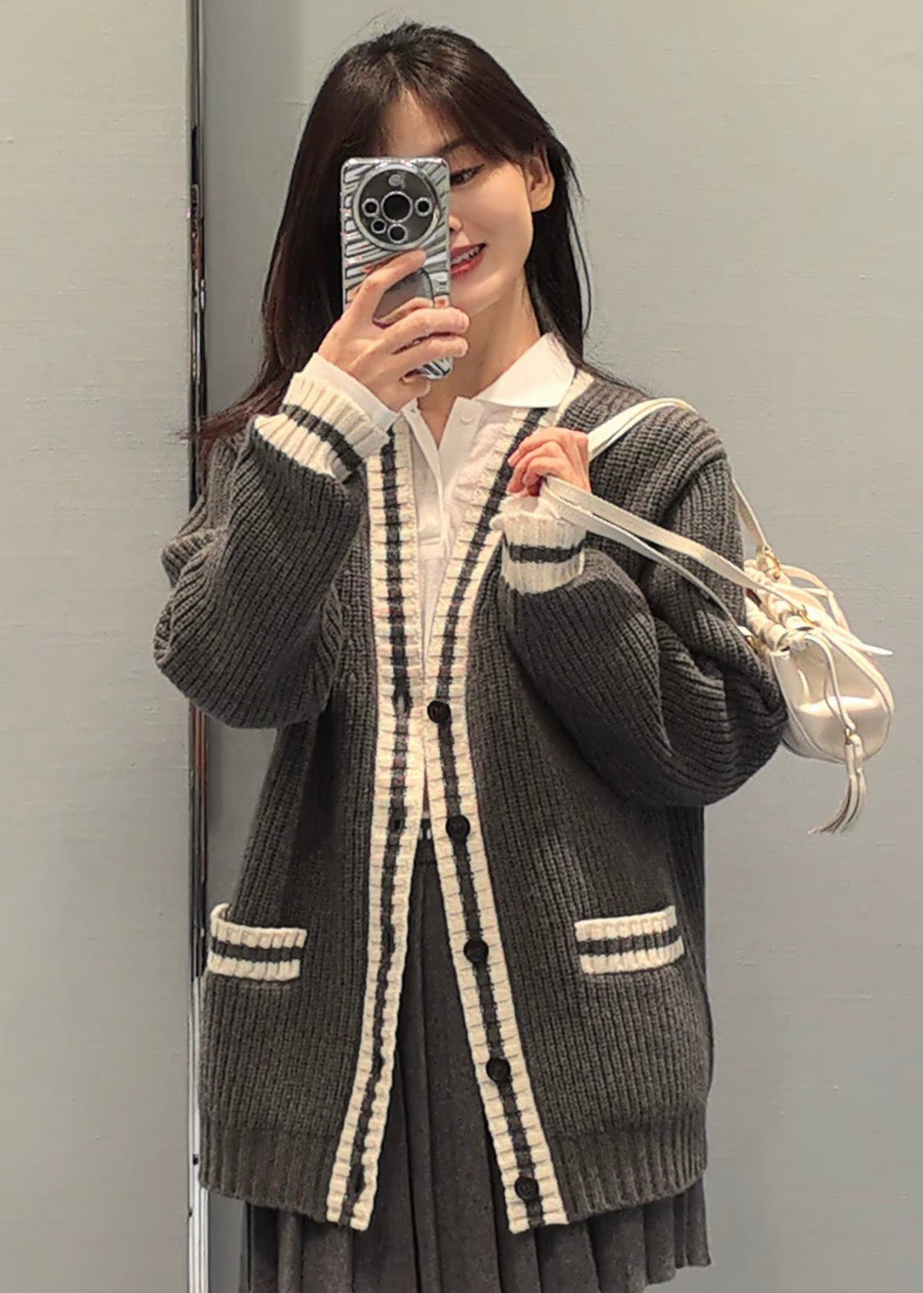 미우미우 립드 니트 울 앤 캐시미어 가디건 슬레이트 그레이