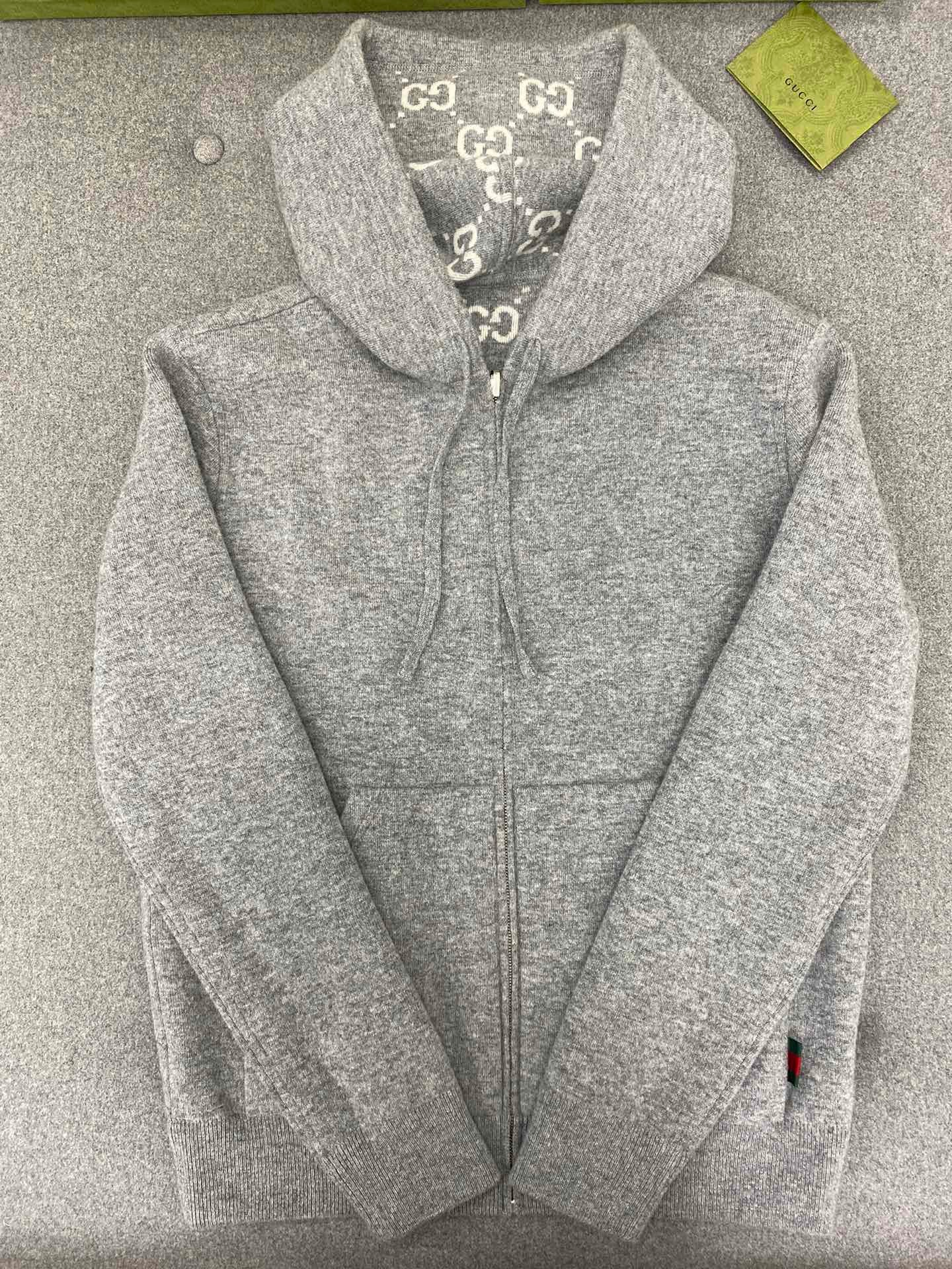 구찌 리버서블 후드 스웨트셔츠