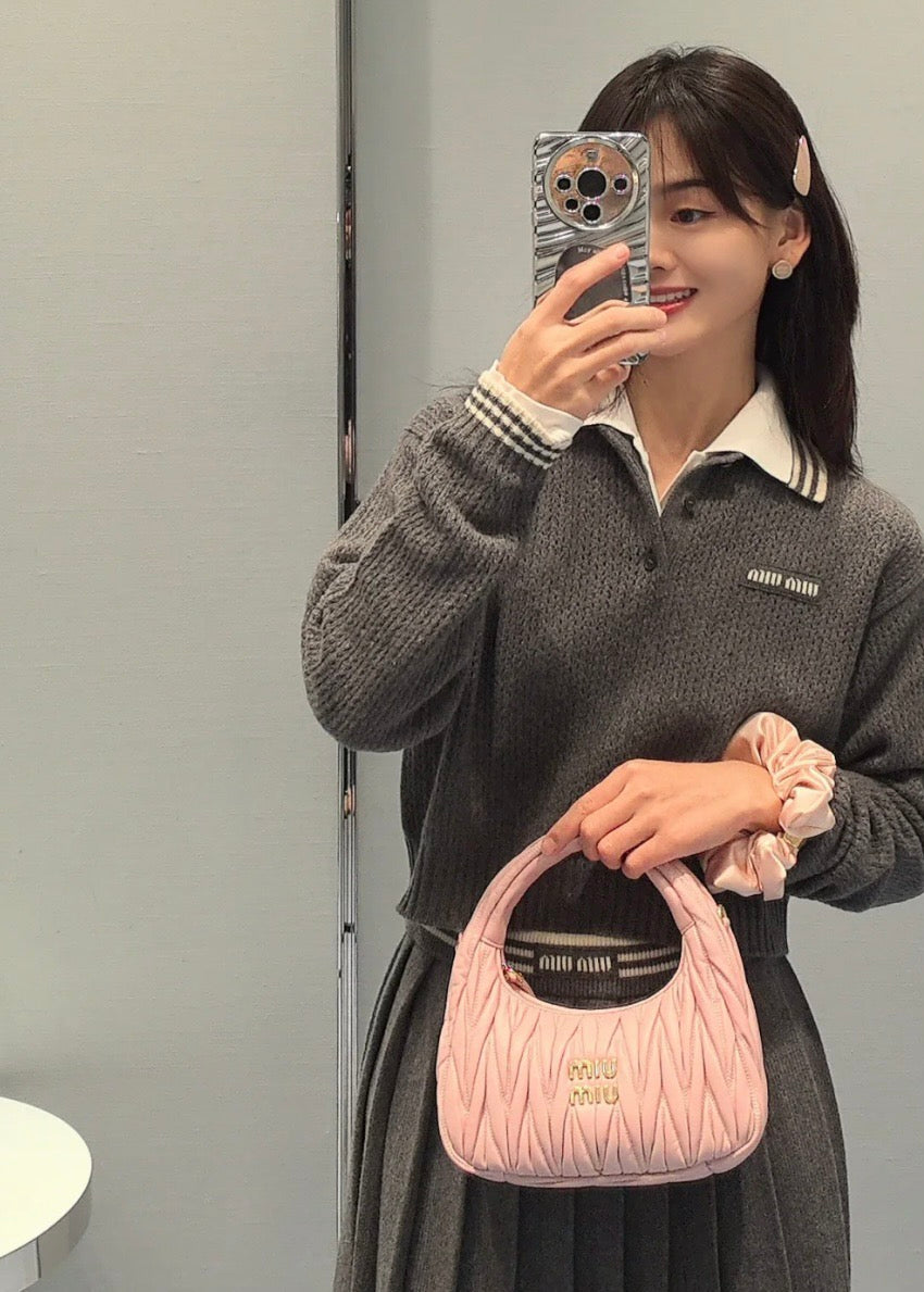 미우미우 울 앤 캐시미어 폴로 스웨터 슬레이트 그레이