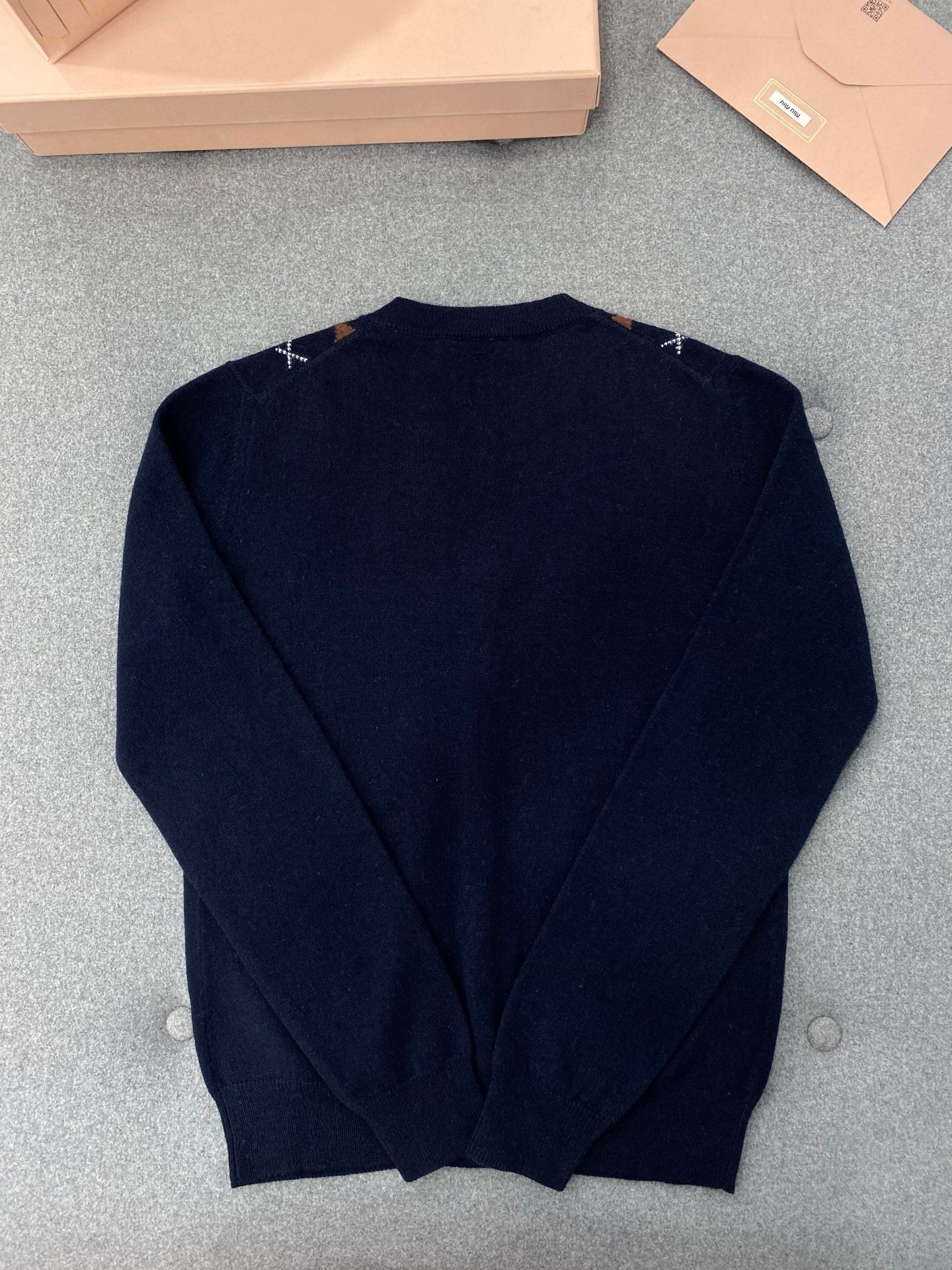 미우미우 아가일 캐시미어 가디건 블루