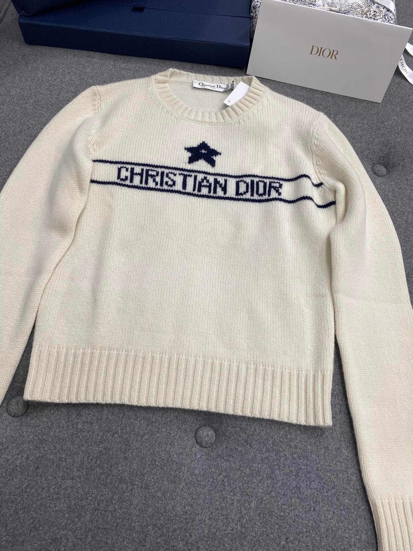 디올 크리스찬 디올 슬리브 스웨터 캐시미어 울 니트 에크루