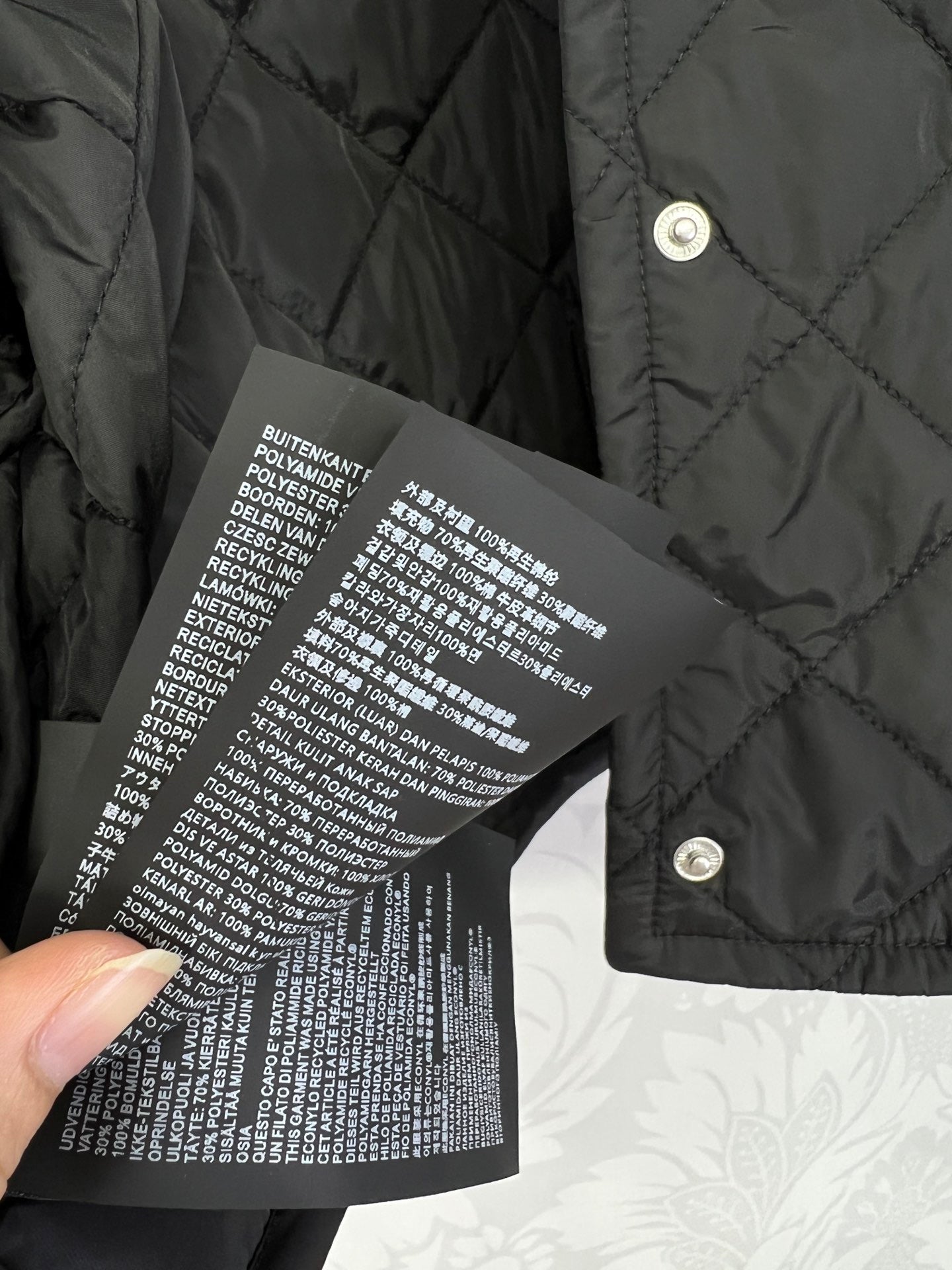 프라다 라이트 리나일론 크롭 자켓 블랙