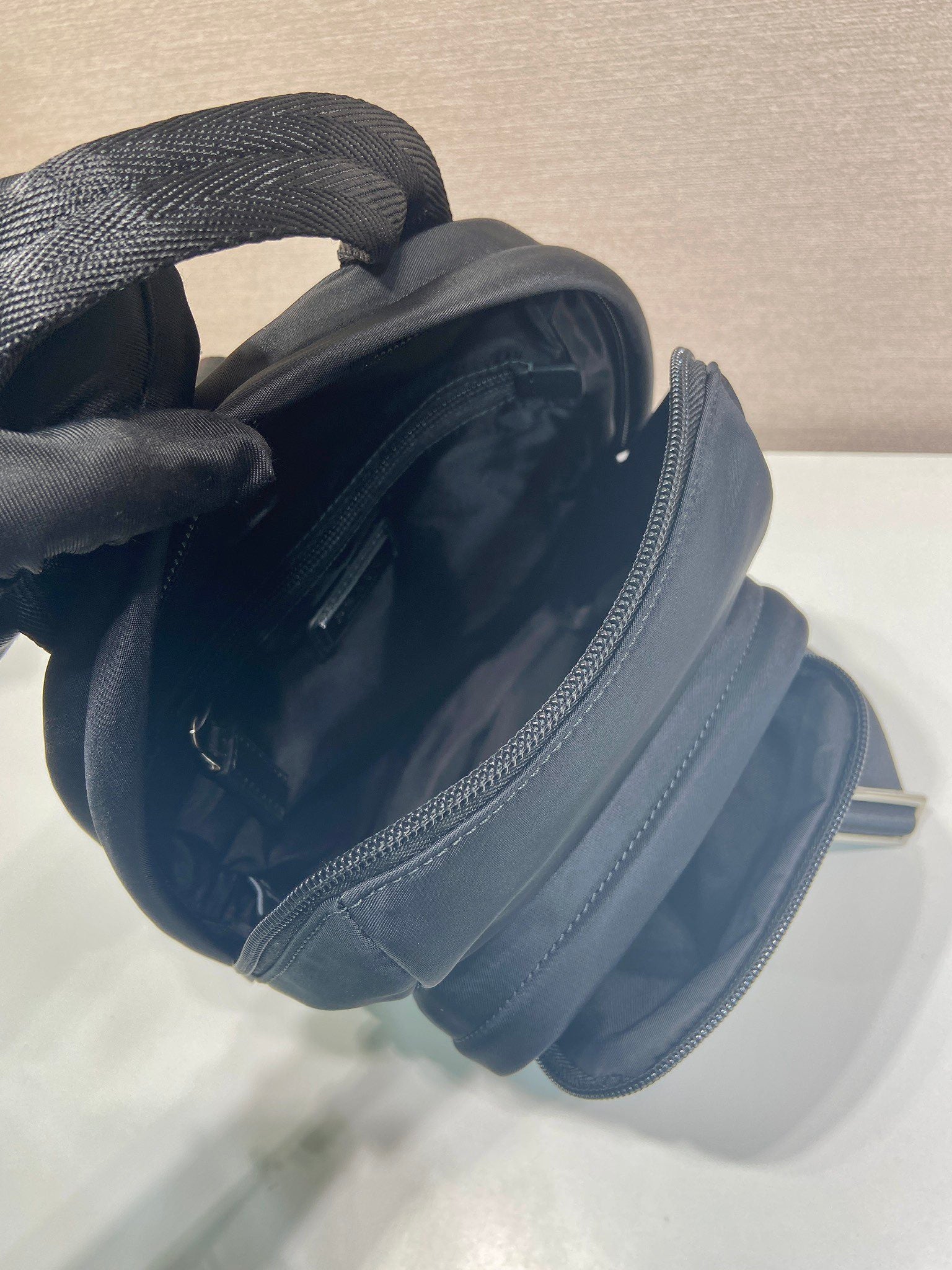 프라다 리나일론 사피아노 백팩