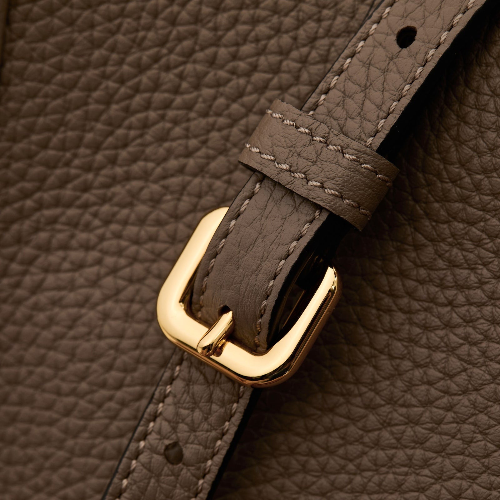 프라다 레더 미니 숄더백