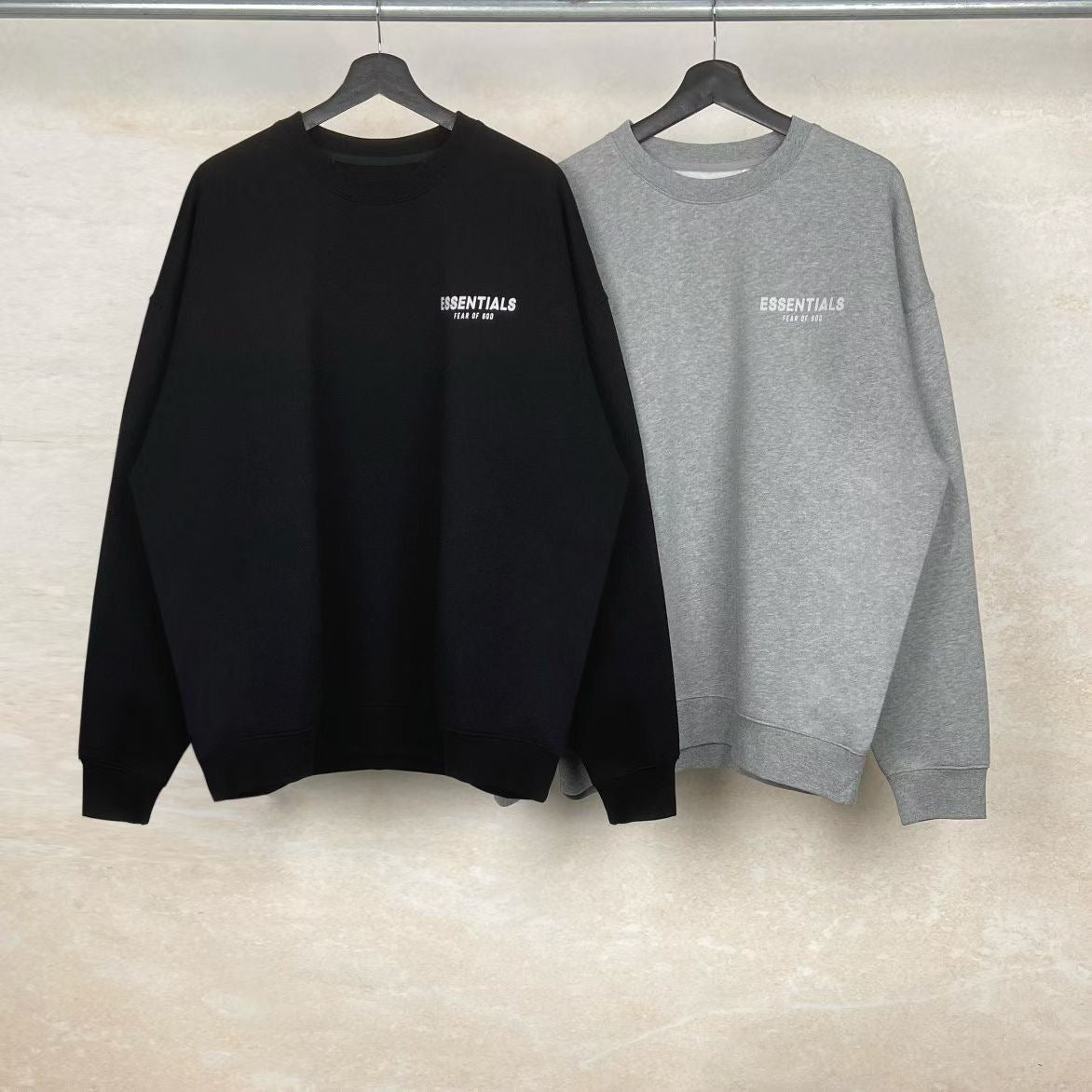 피어 오브 갓 에센셜 더 코어 컬렉션 크루넥 스웨트셔츠