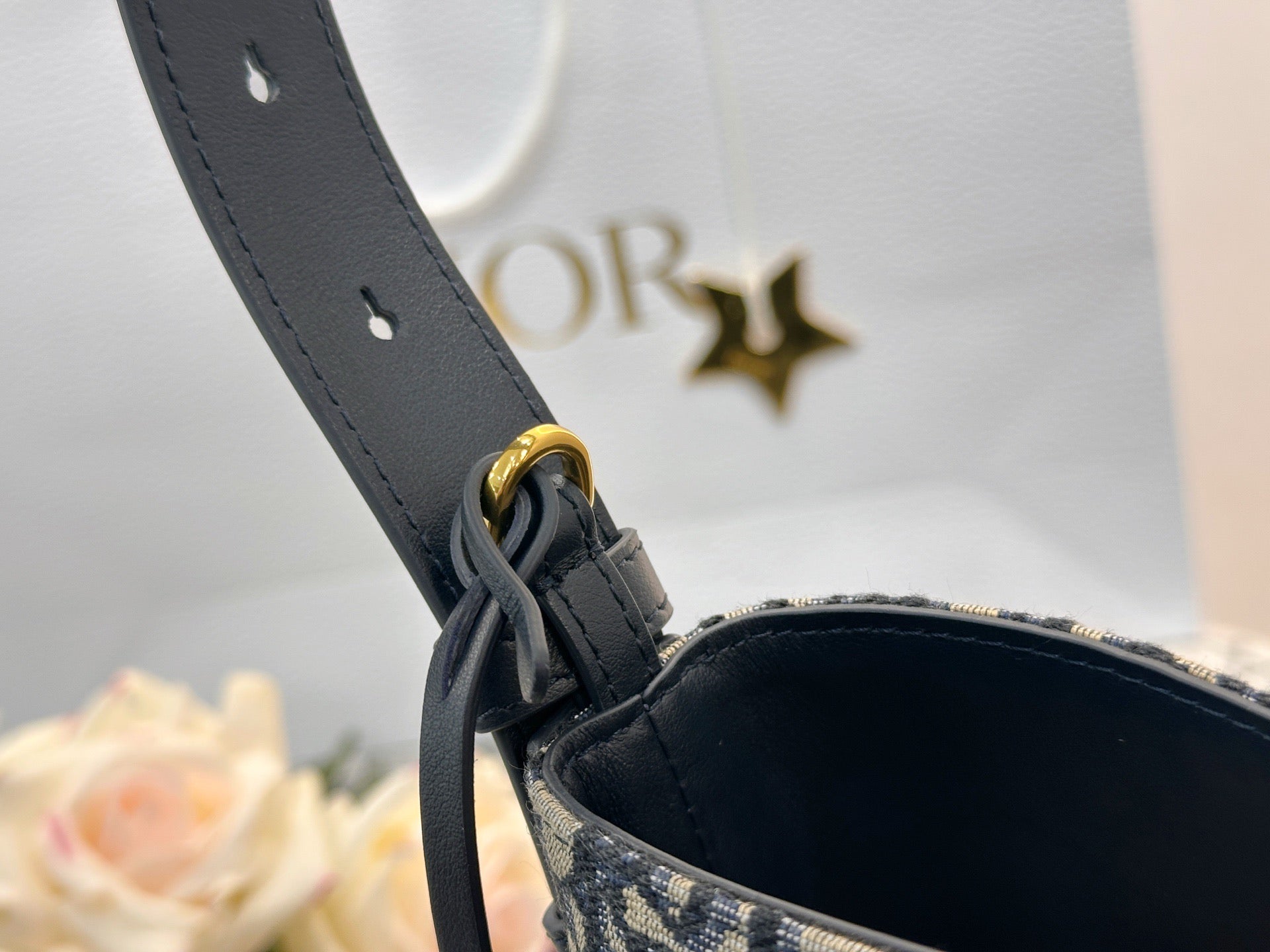 디올 스타 스몰 버킷백