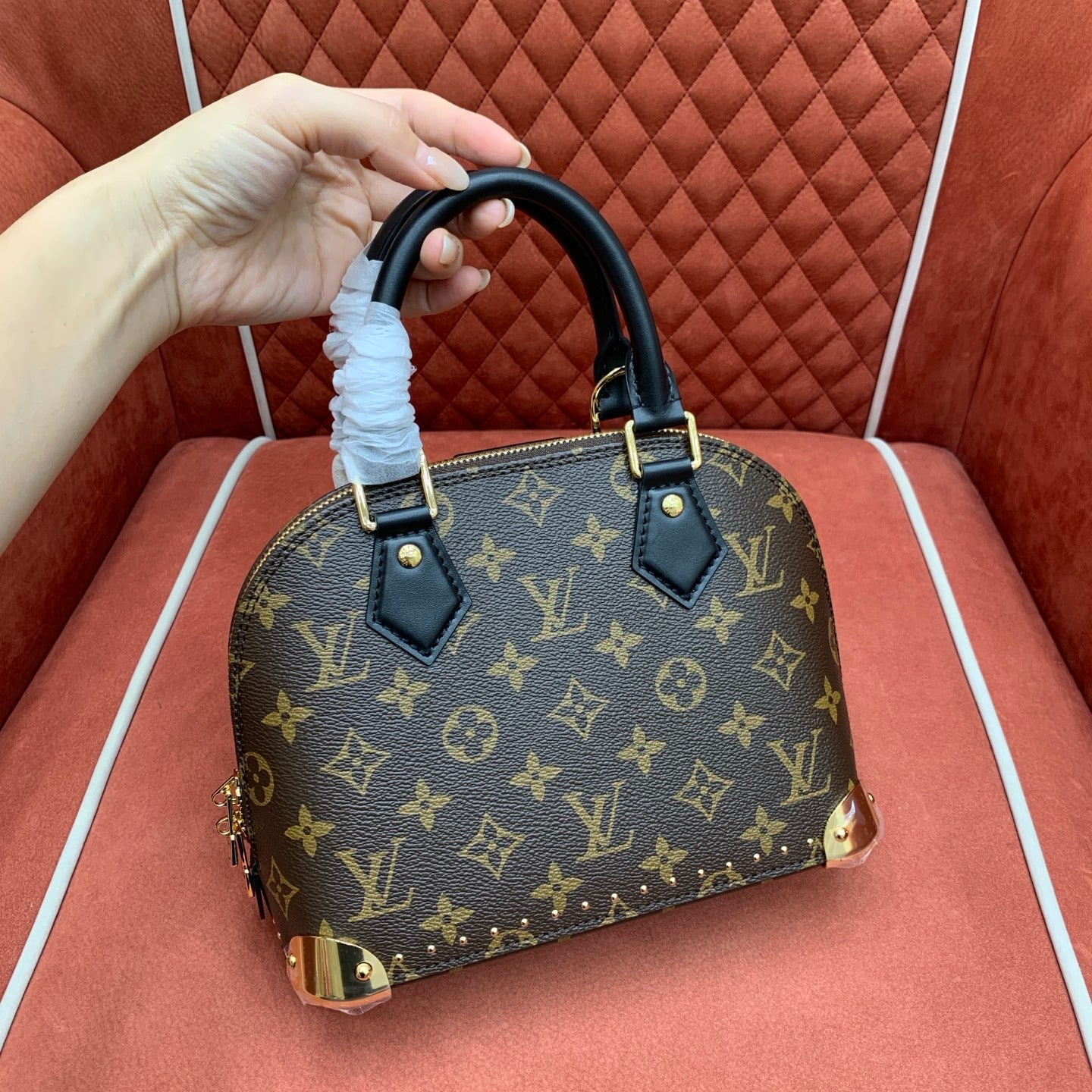 루이비통 알마 트렁크 BB 모노그램