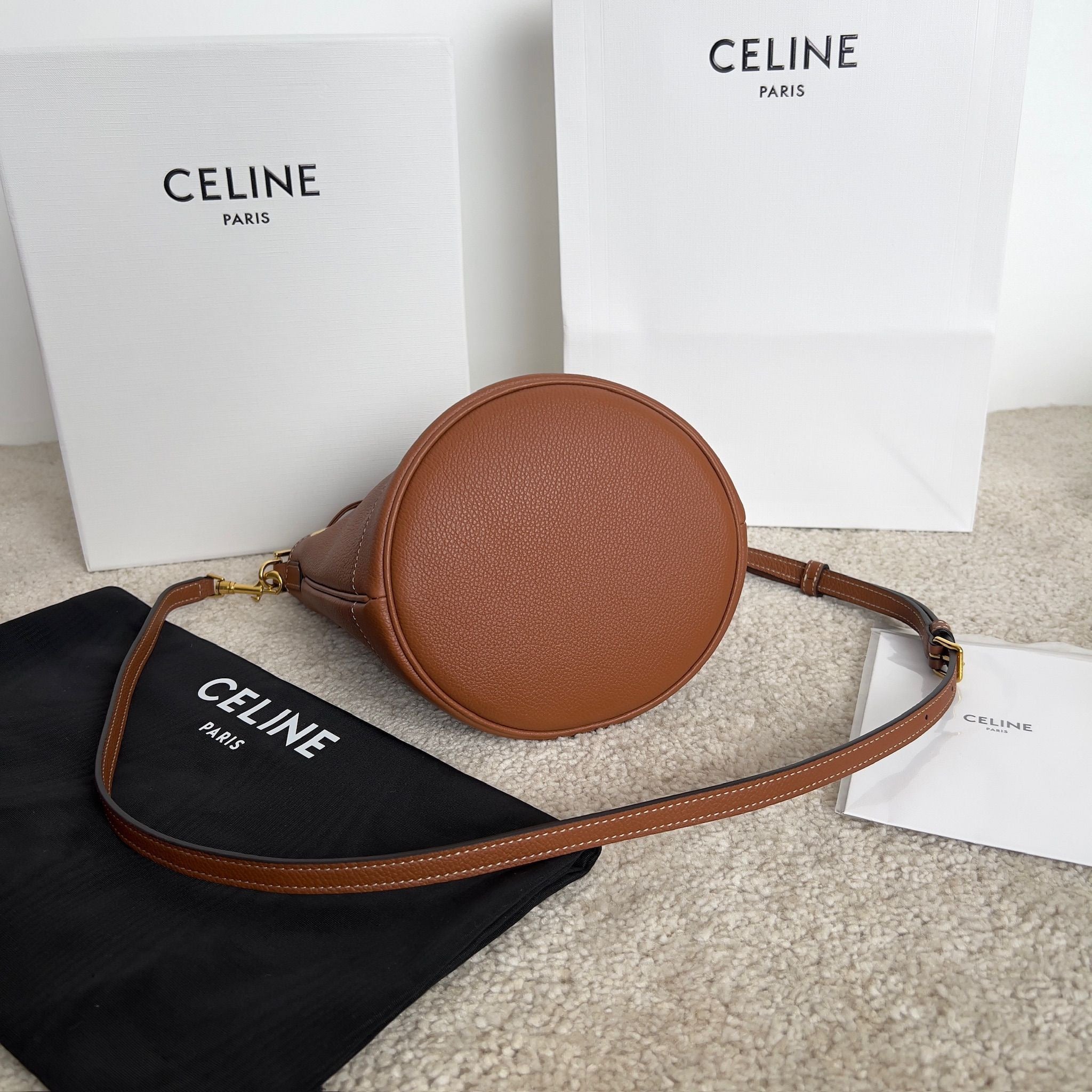 셀린느 틴 클라라백