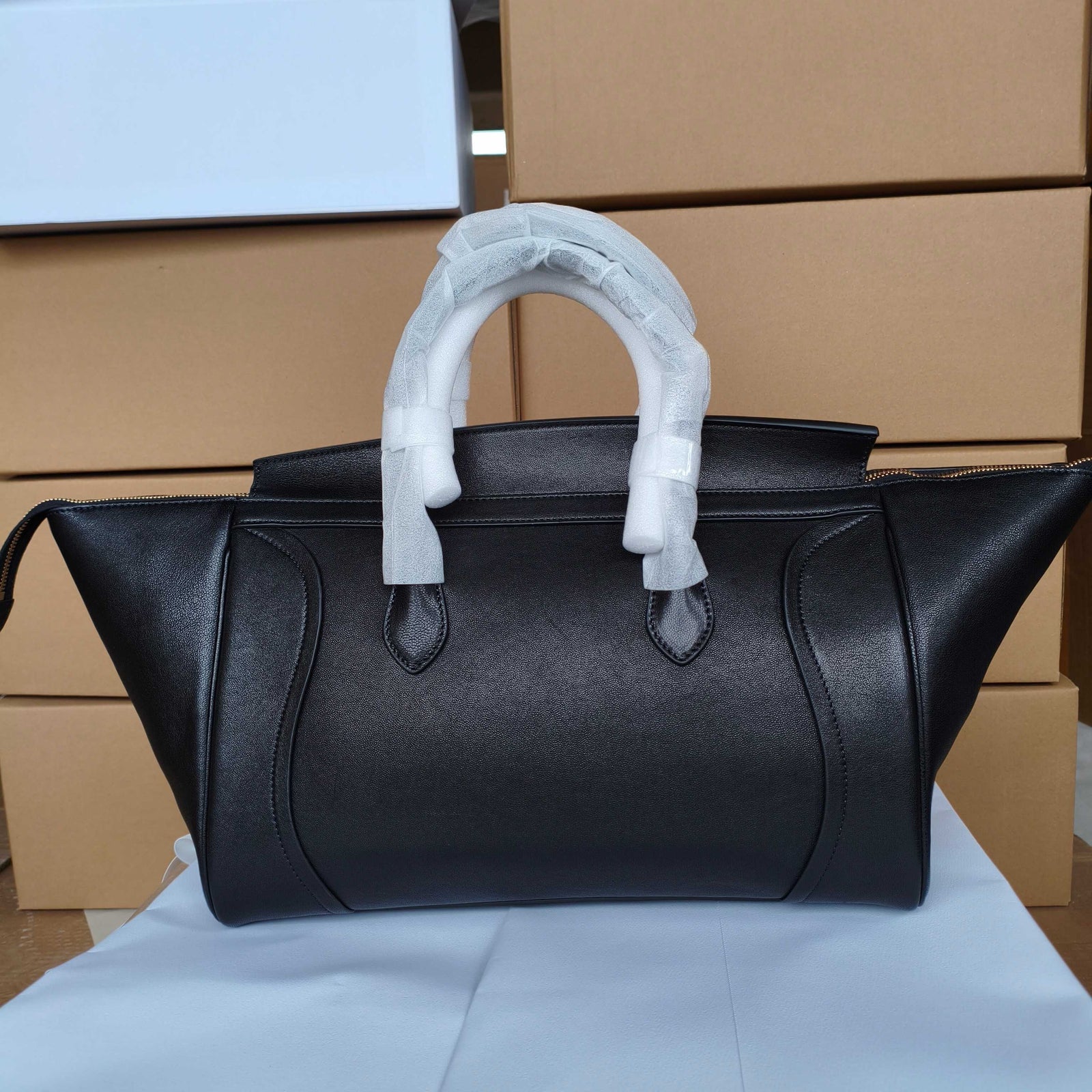 셀린느 뉴 러기지 미디엄백