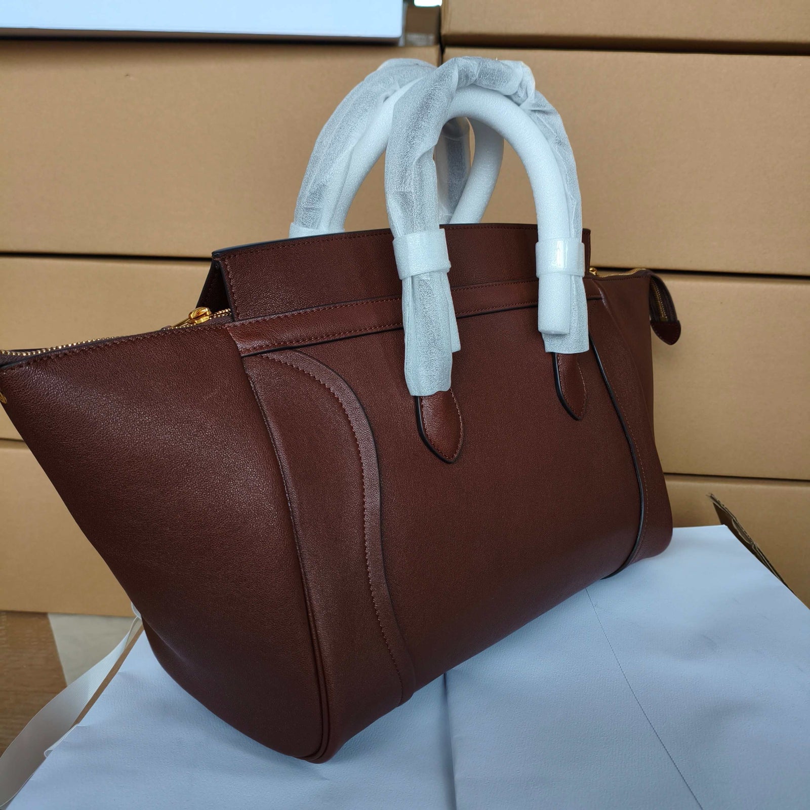 셀린느 뉴 러기지 미디엄백