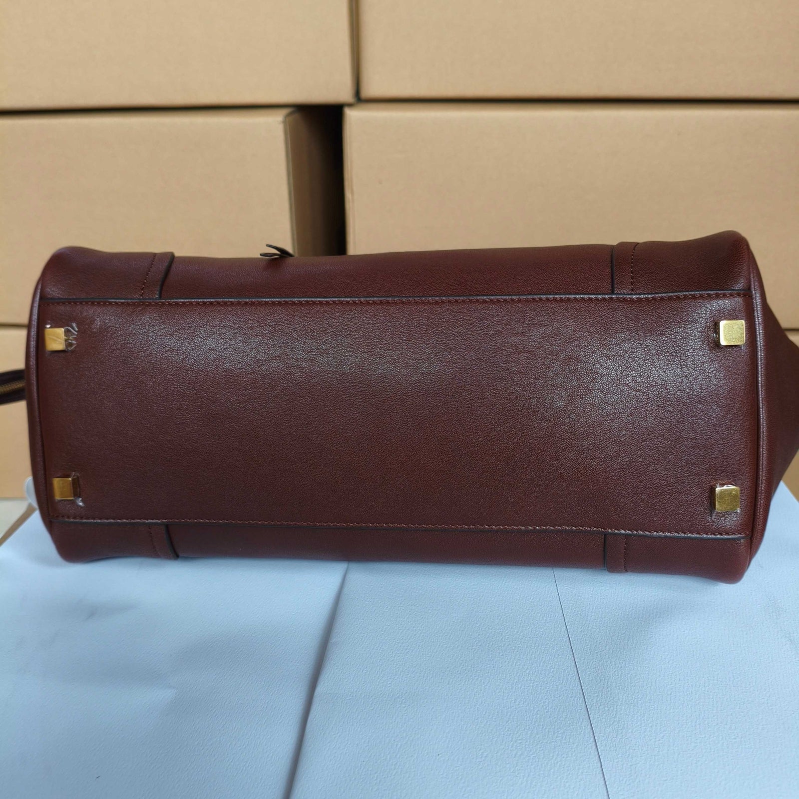 셀린느 뉴 러기지 미디엄백