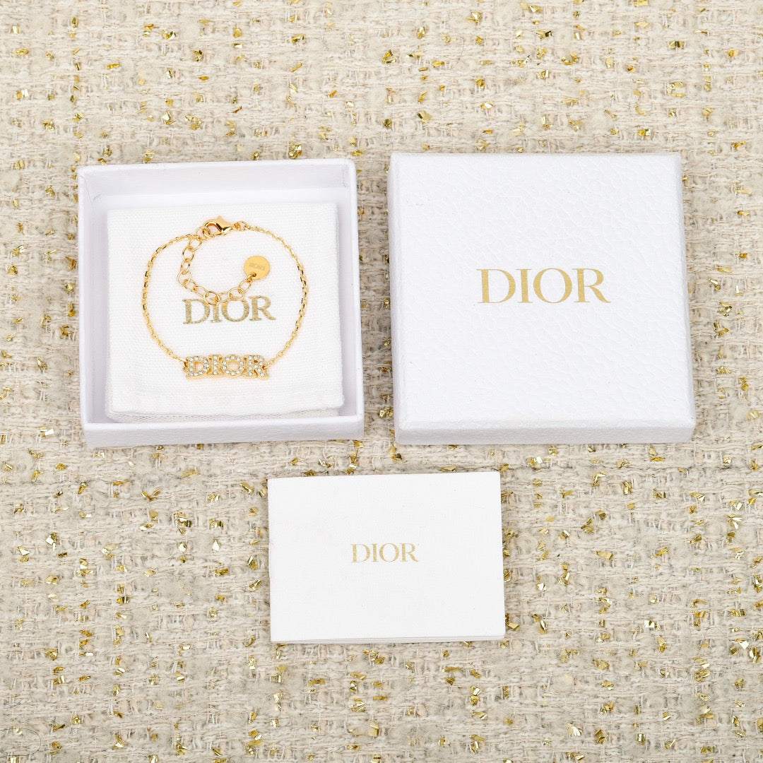 디올 evolution 브레이슬릿