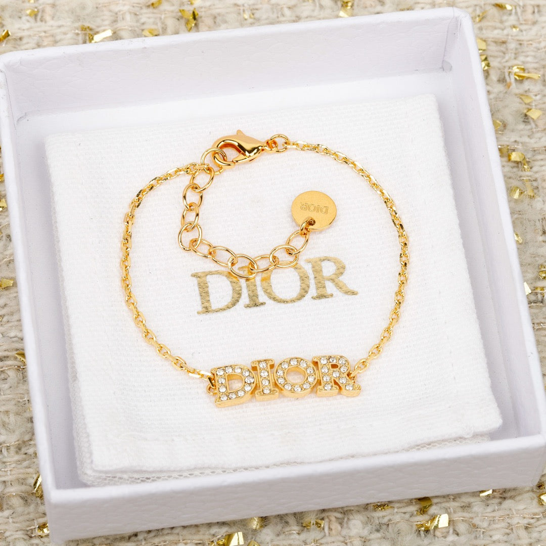 디올 evolution 브레이슬릿