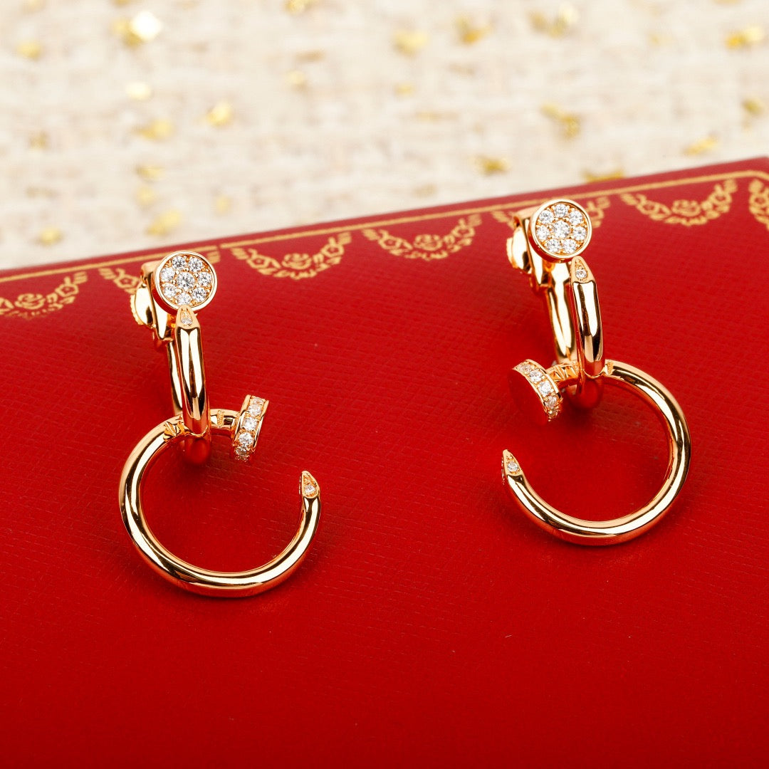 까르띠에 저스트 앵 끌루 더블 이어링