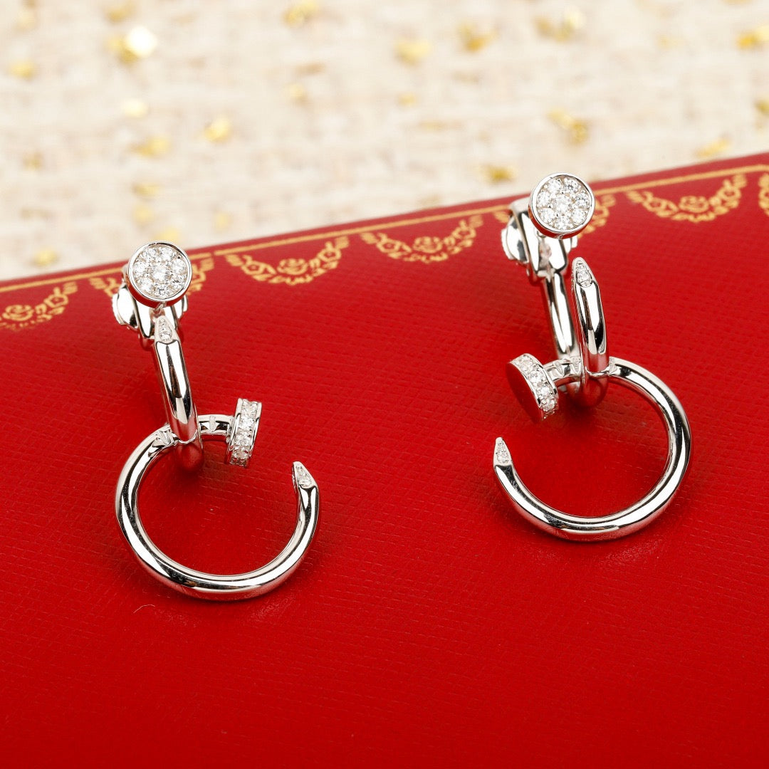 까르띠에 저스트 앵 끌루 더블 이어링