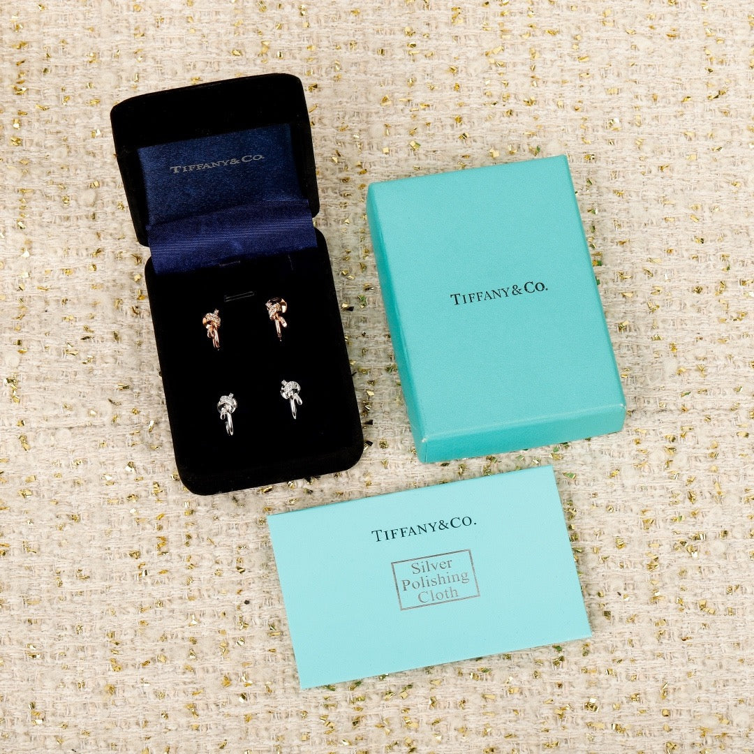 티파니 노트 후프 이어링