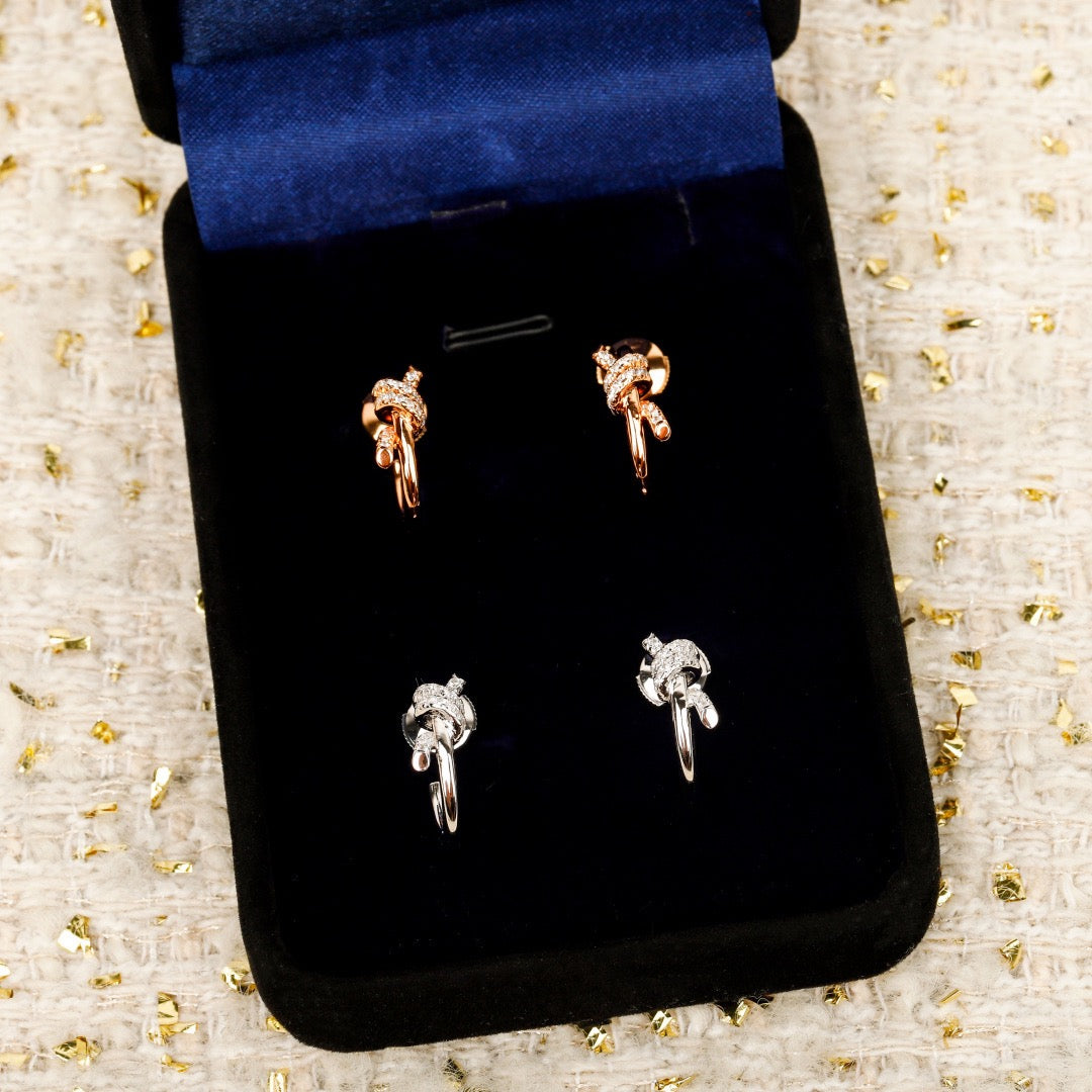 티파니 노트 후프 이어링