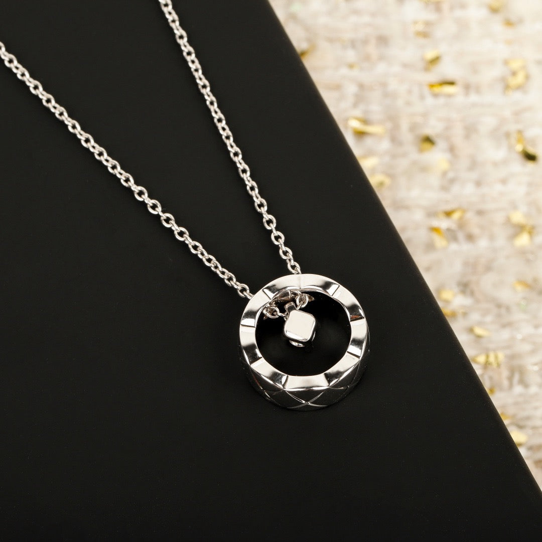 샤넬 코코 네크리스 - 다이아